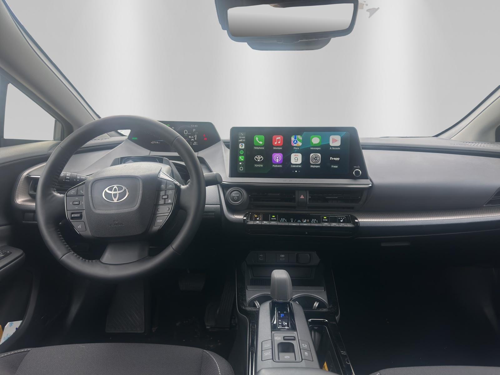 TOYOTA Prius 2.0 Plug-In-Hybrid Style - 10