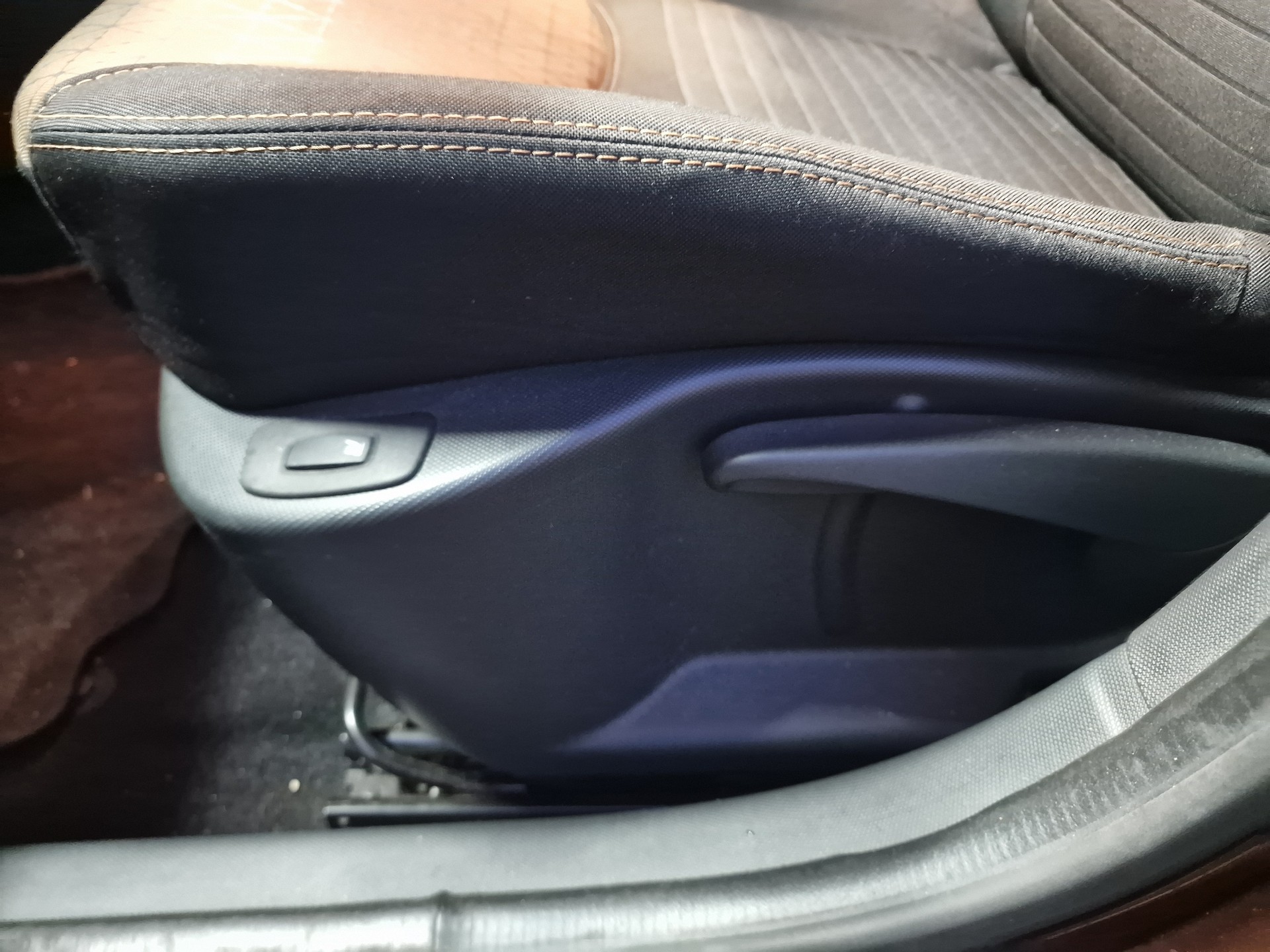 RENAULT Clio 1.2 16V T Swiss Edition EDC 12Mt Gara - 15