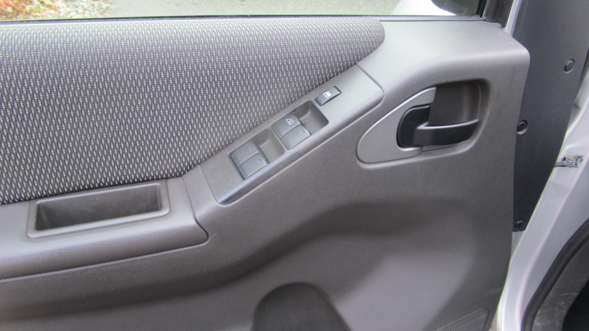 NISSAN Pathfinder 2.5 dCi SE - 8