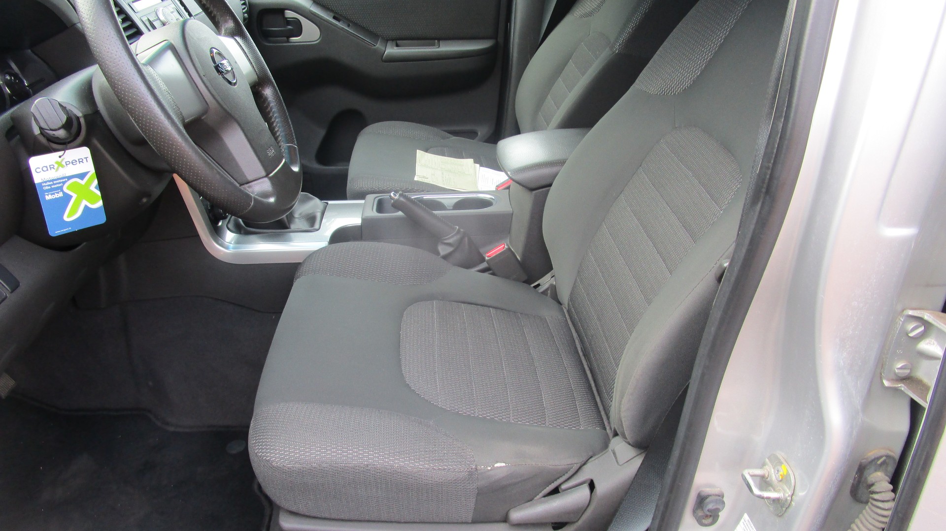 NISSAN Pathfinder 2.5 dCi SE - 9