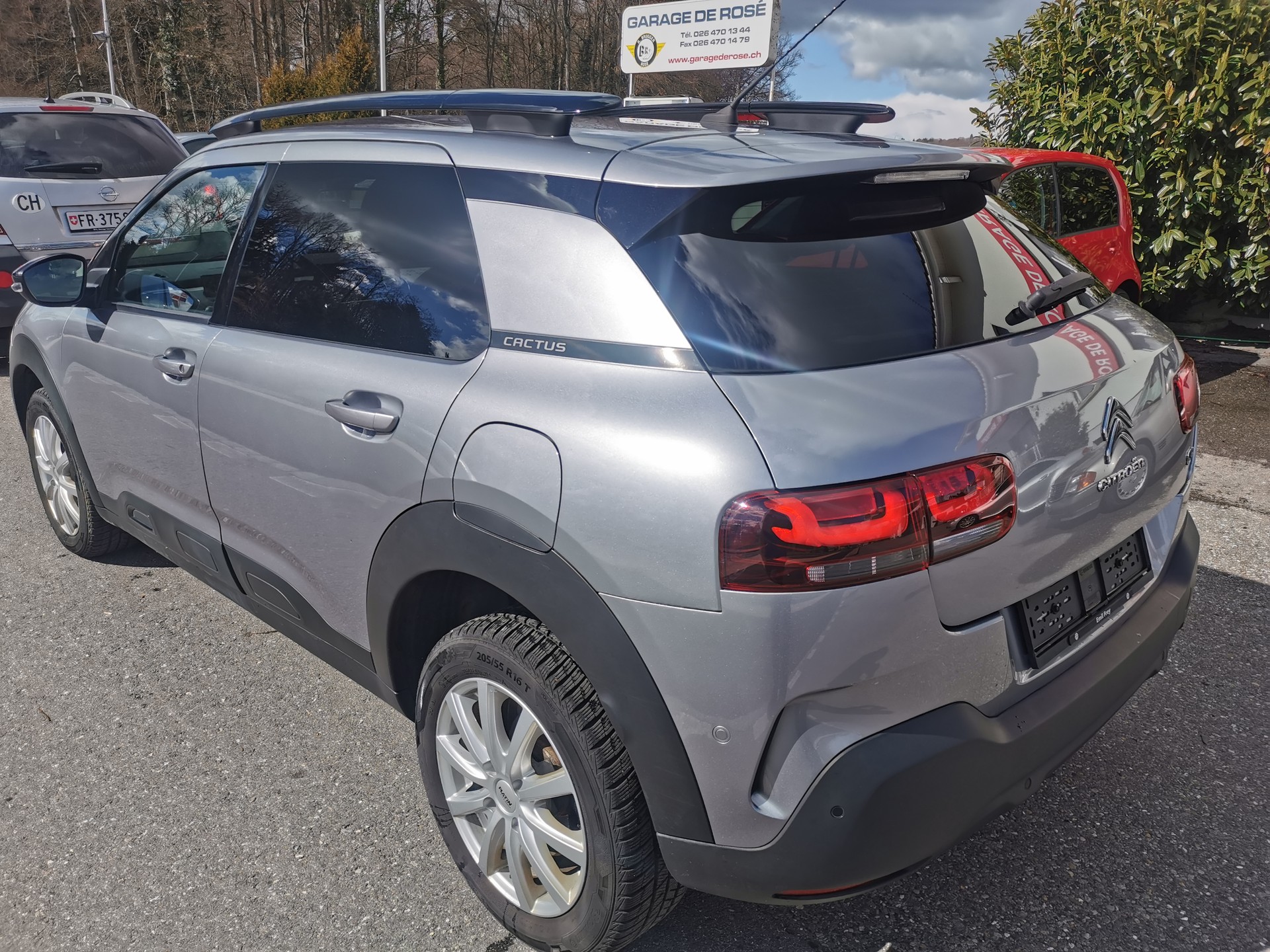 CITROEN C4 Cactus 1.5 Blue HDi Shine EAT6 - 6