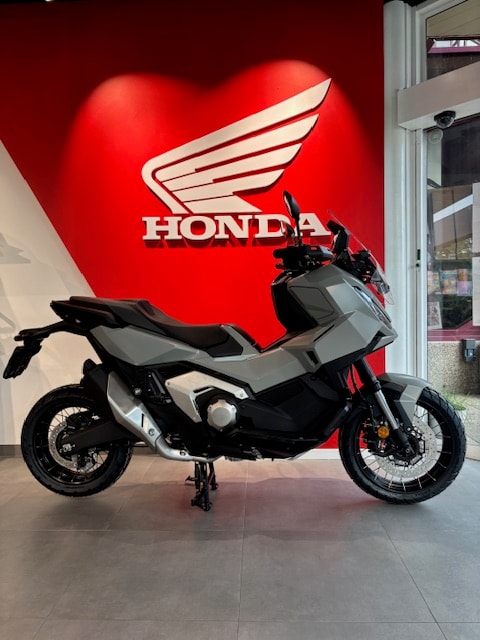 HONDA X-ADV 750 - 2