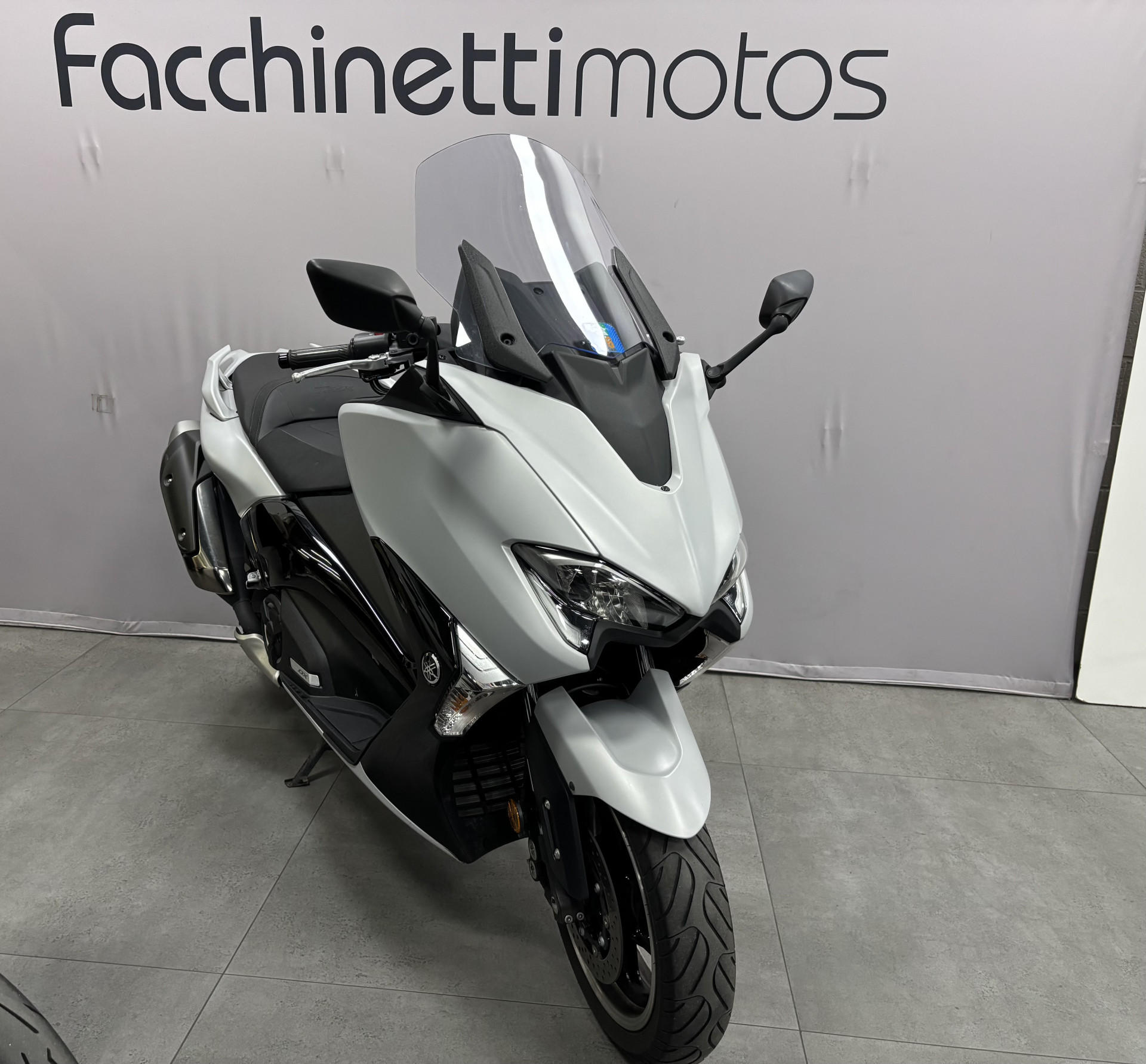 YAMAHA TMax 530 DX - 2