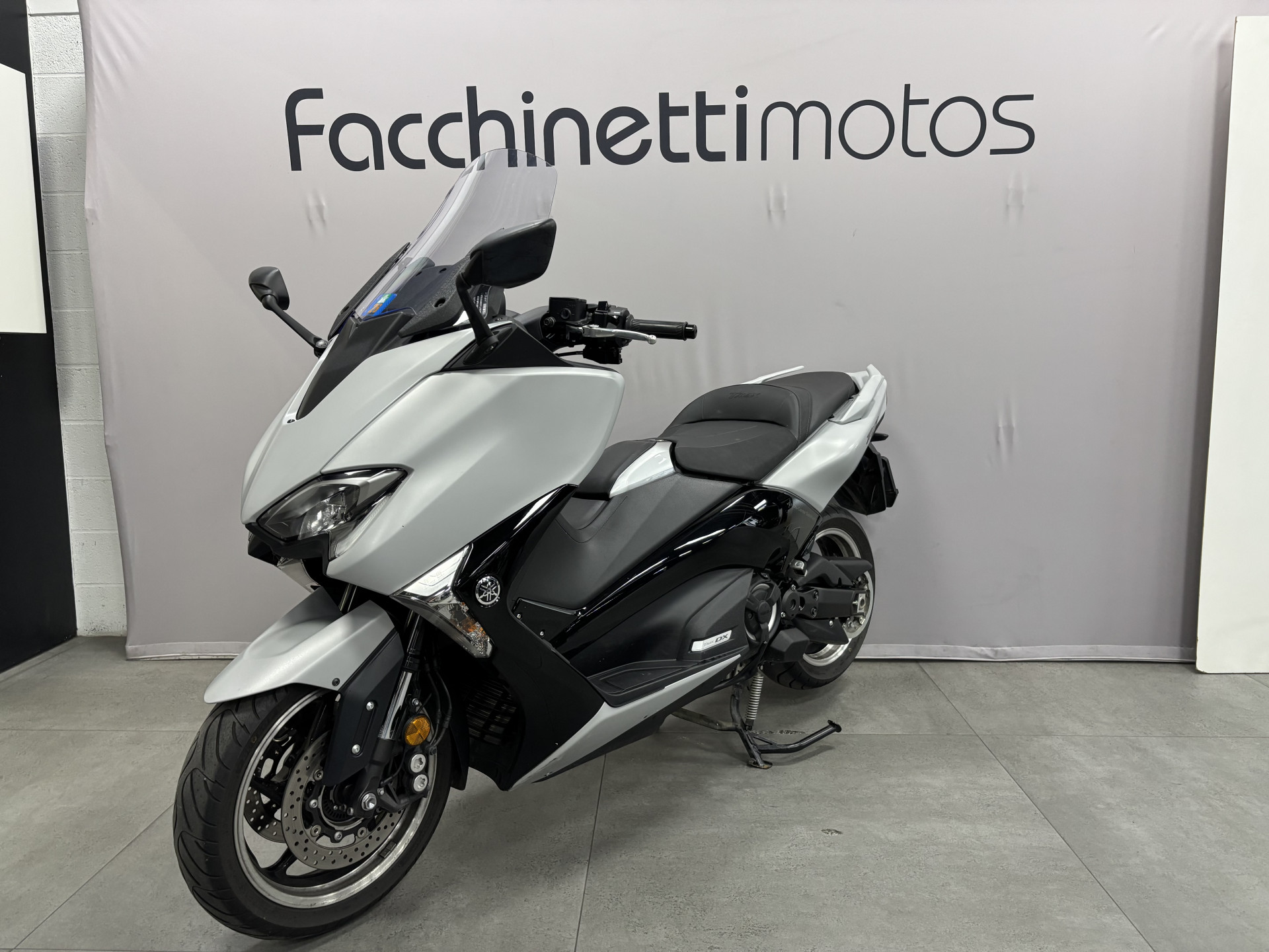 YAMAHA TMax 530 DX - 3