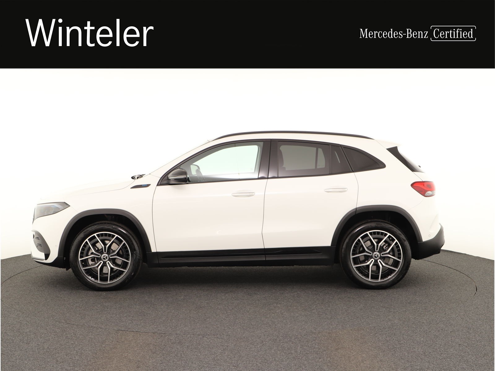 MERCEDES-BENZ EQA 300 AMG Line 4Matic - 8