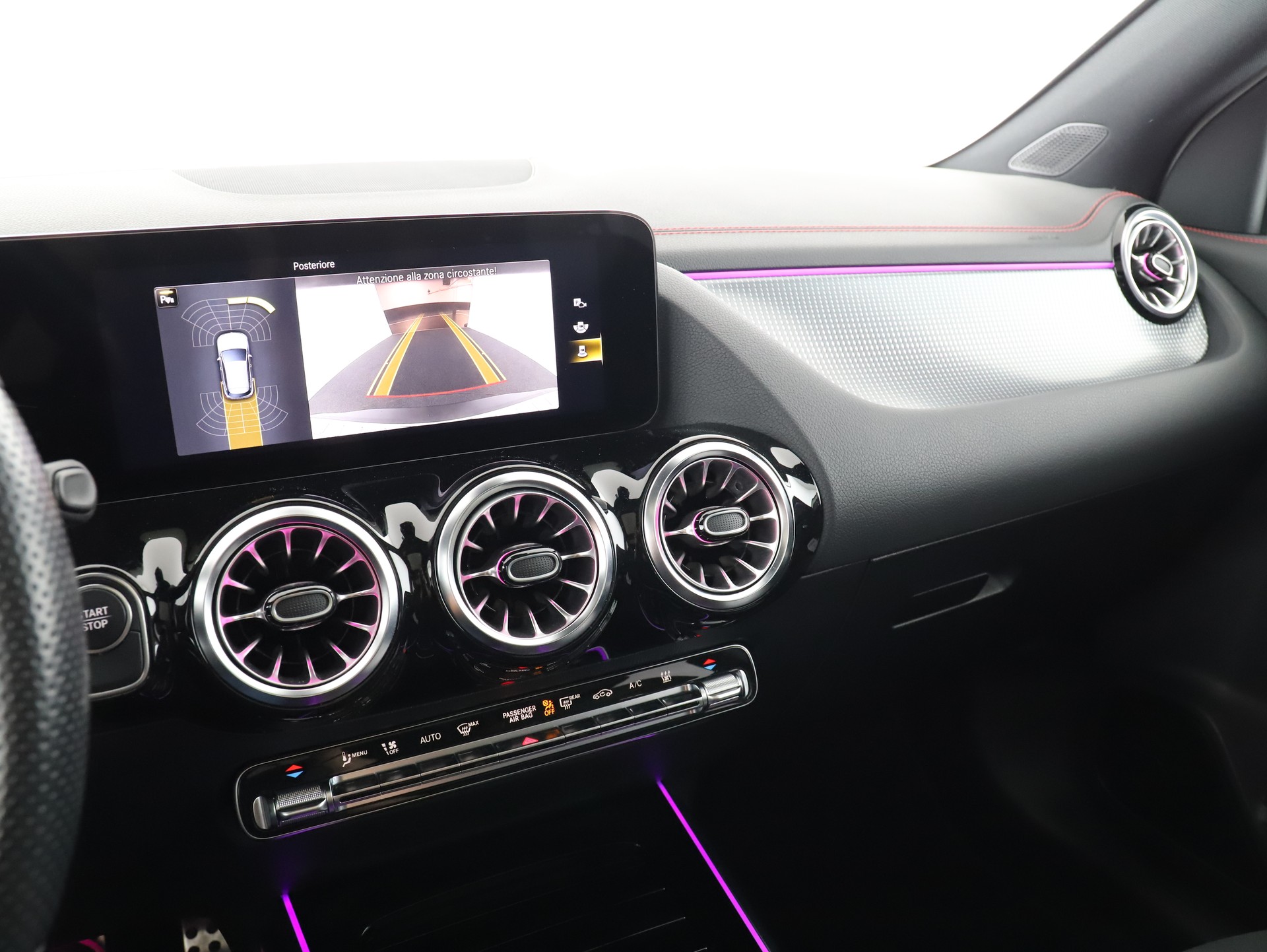 MERCEDES-BENZ EQA 300 AMG Line 4Matic - 15