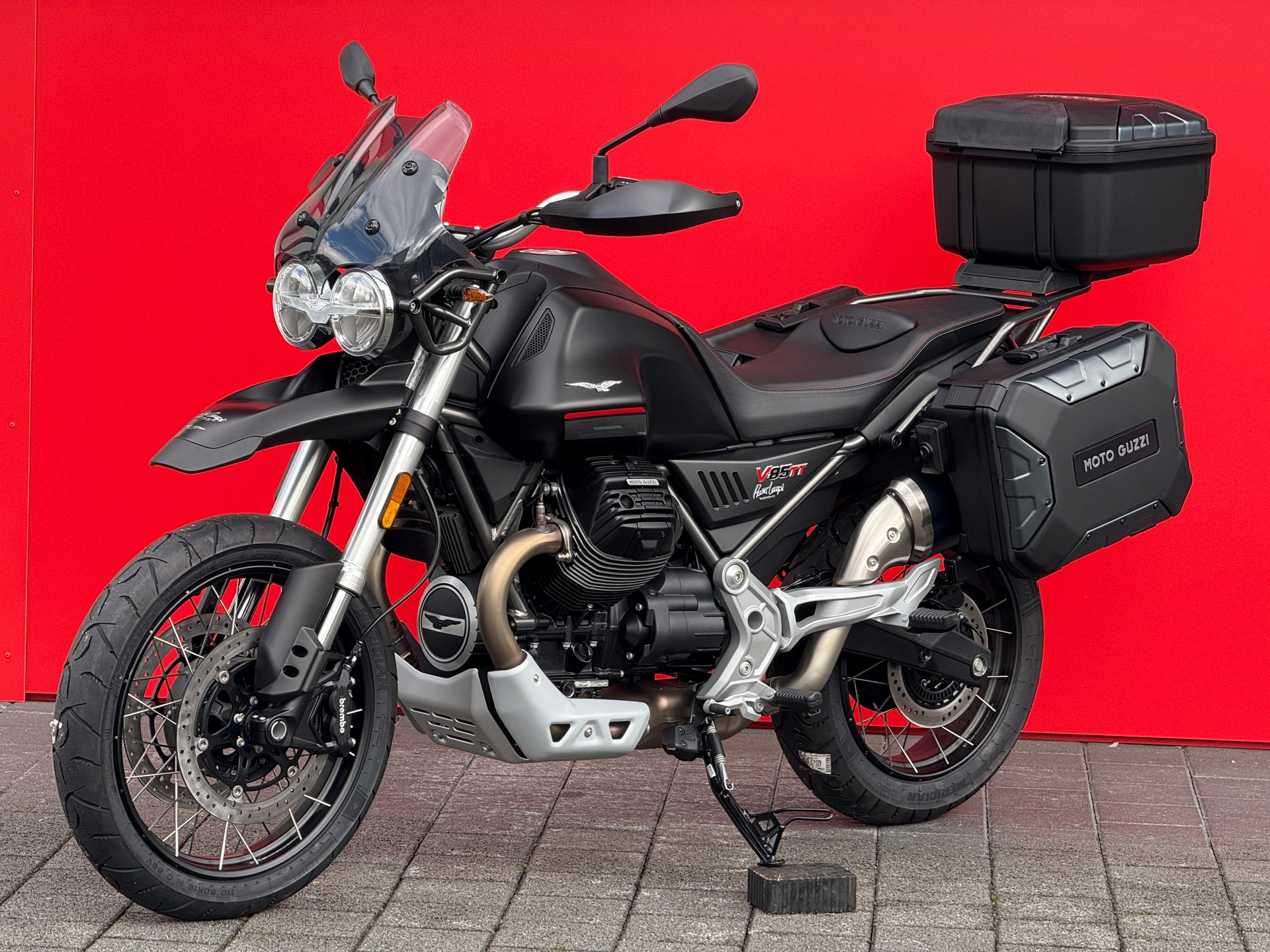 MOTO GUZZI V85 TT Touring (35kW) - 2