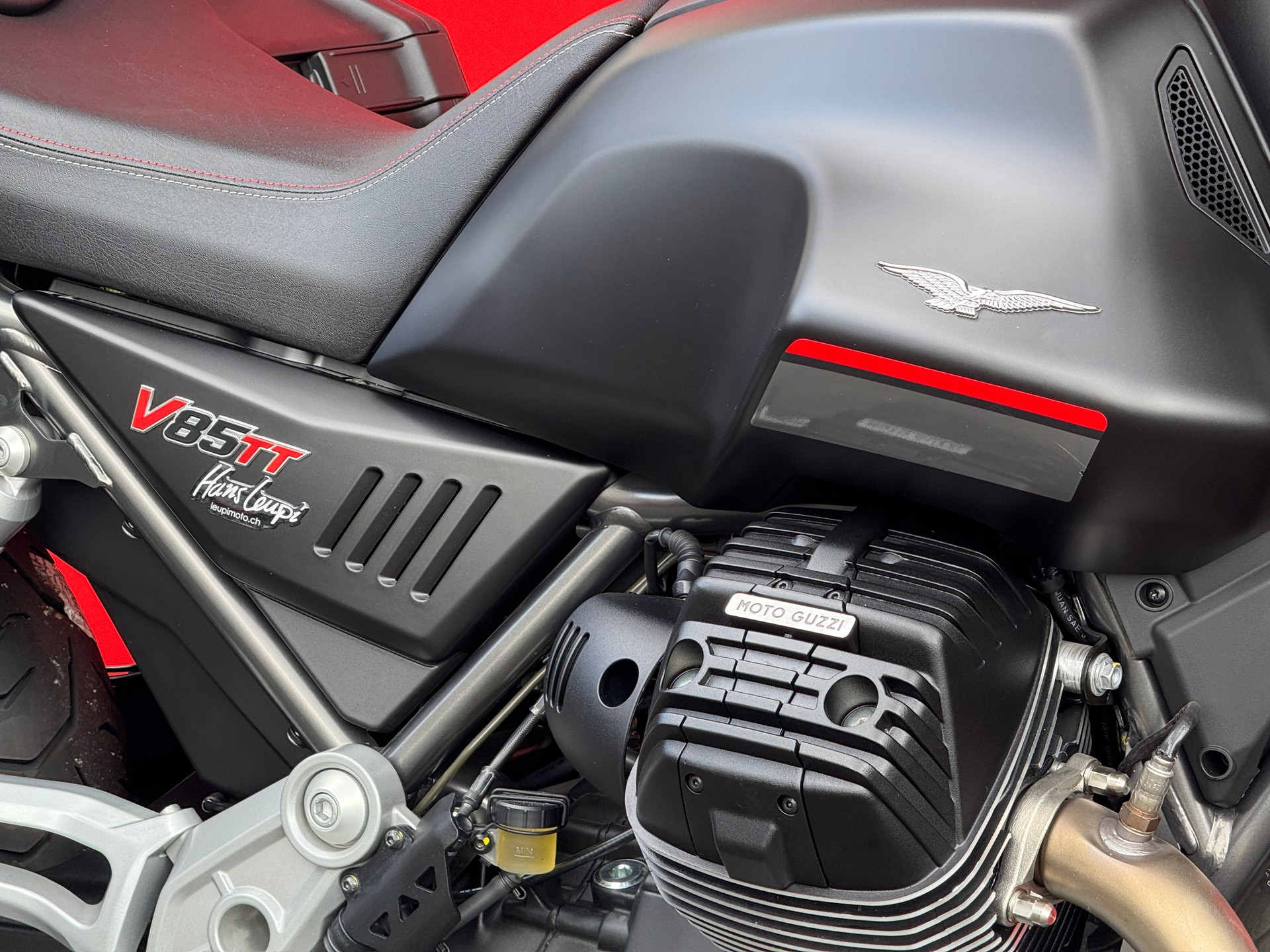 MOTO GUZZI V85 TT Touring (35kW) - 9