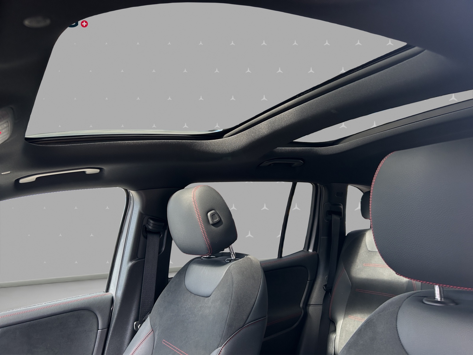 MERCEDES-BENZ EQB 350 66,5 kWh 4Matic Swiss Star - 9