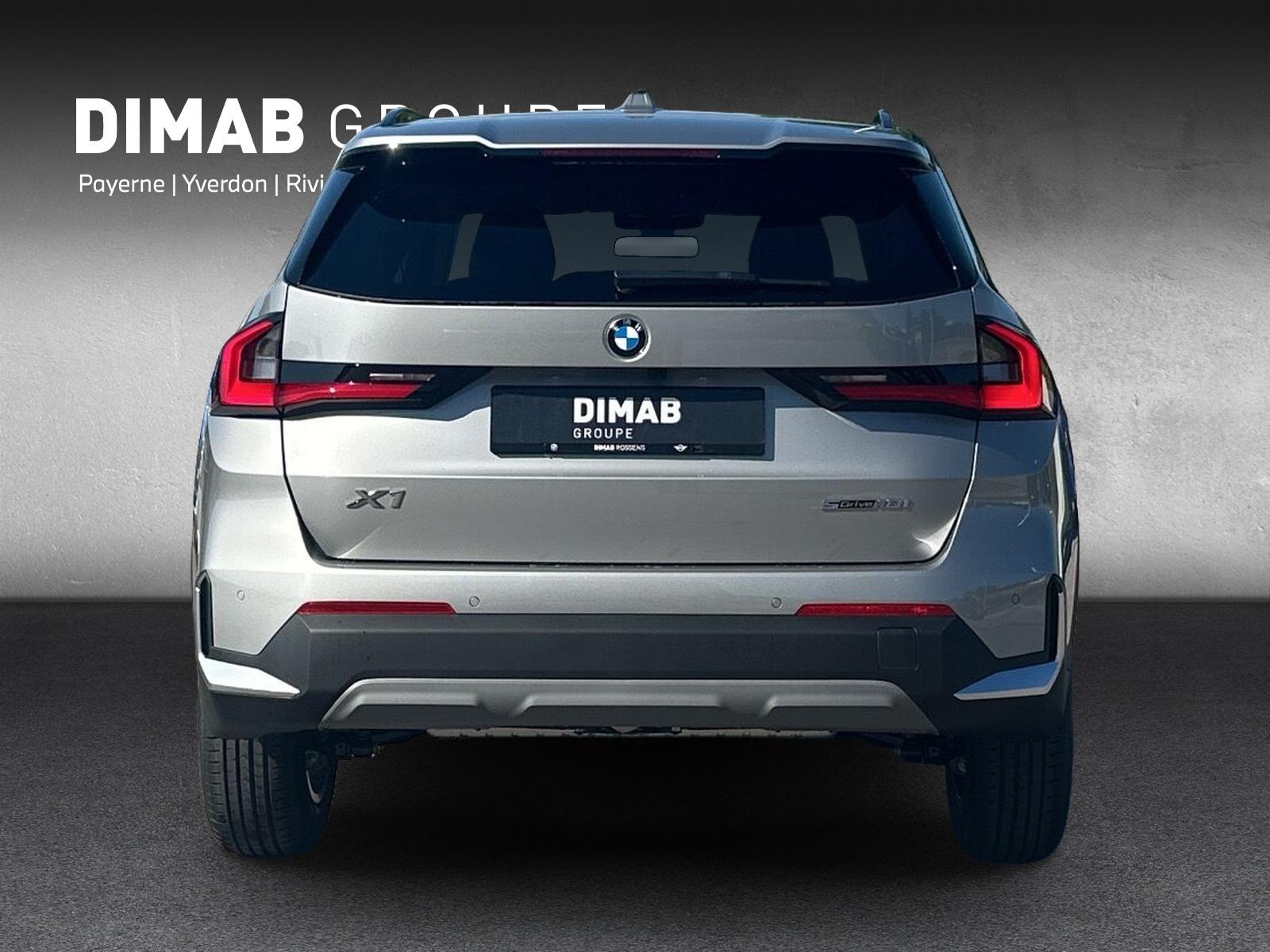 BMW X1 18i sDrive - 4