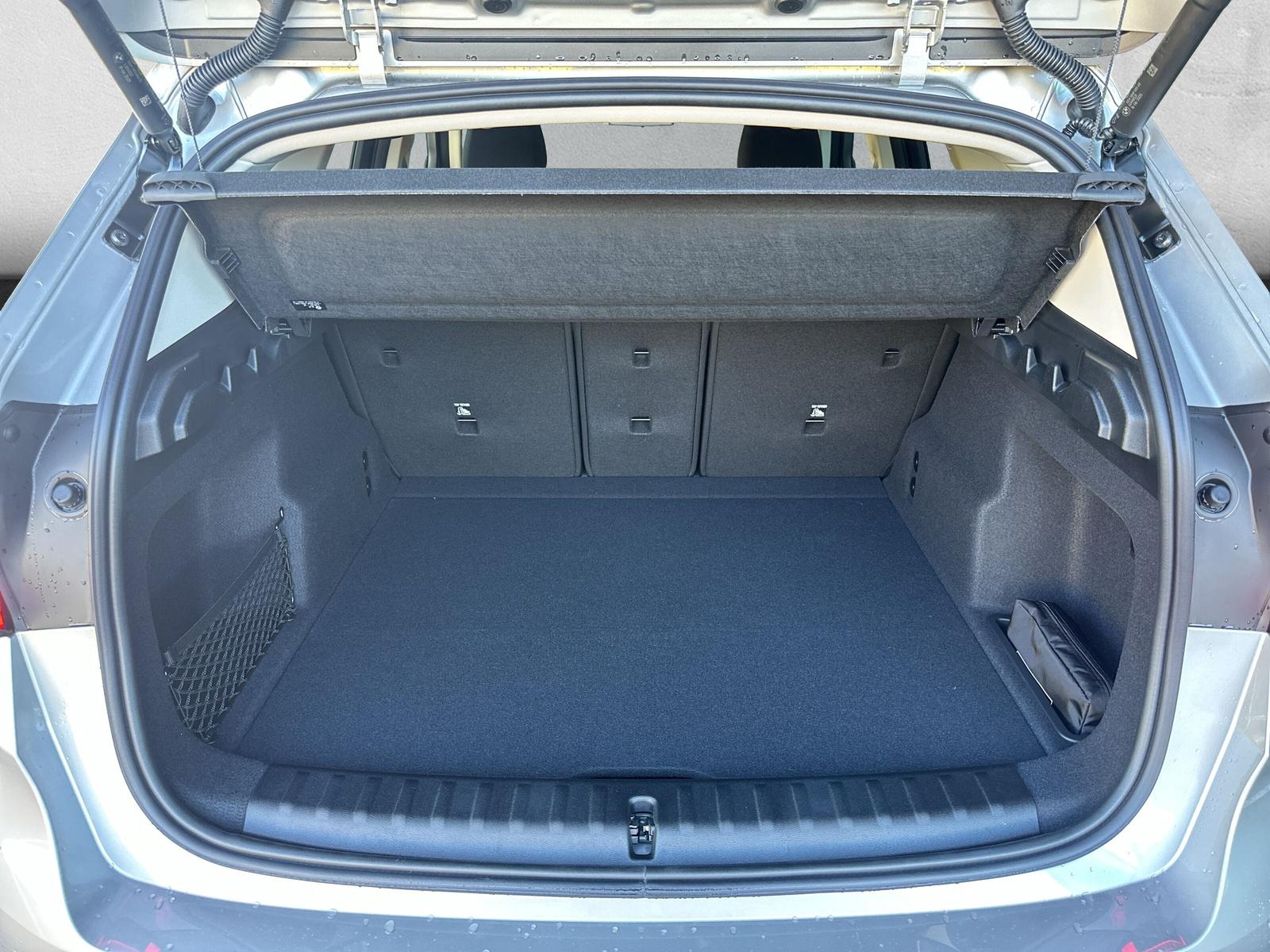 BMW X1 18i sDrive - 10