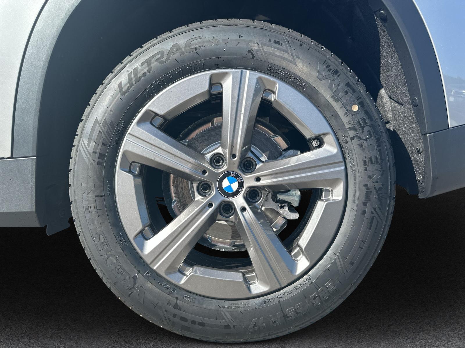 BMW X1 18i sDrive - 9