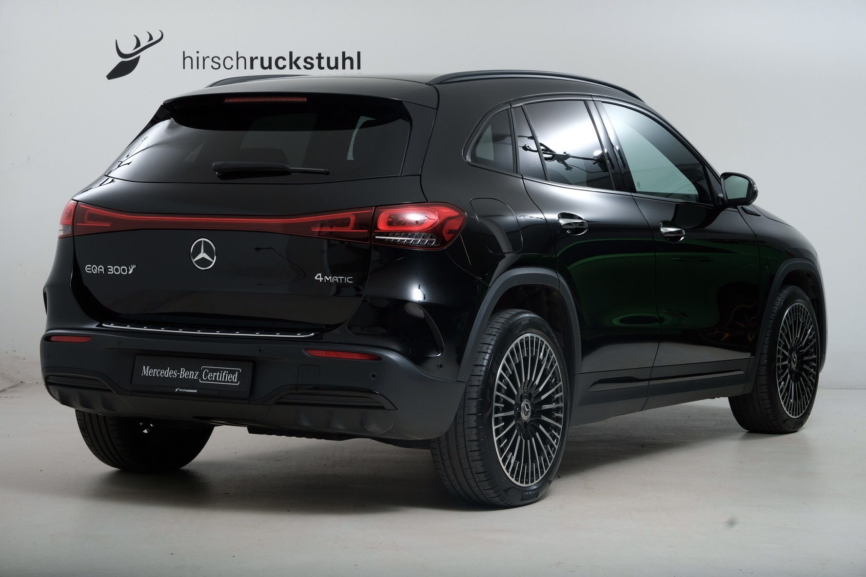 MERCEDES-BENZ EQA 300 AMG Line 4Matic - 4