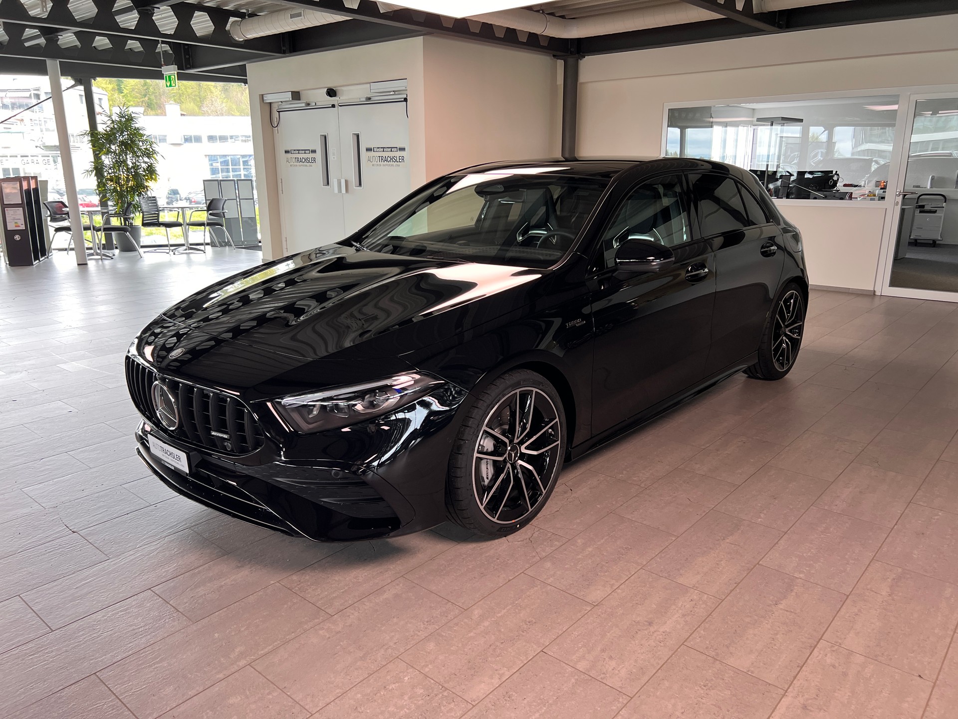 MERCEDES-BENZ A AMG 35 4Matic 8G-DCT - 4