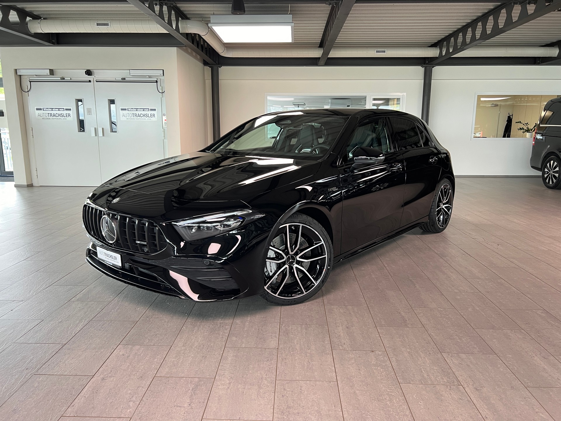 MERCEDES-BENZ A AMG 35 4Matic 8G-DCT