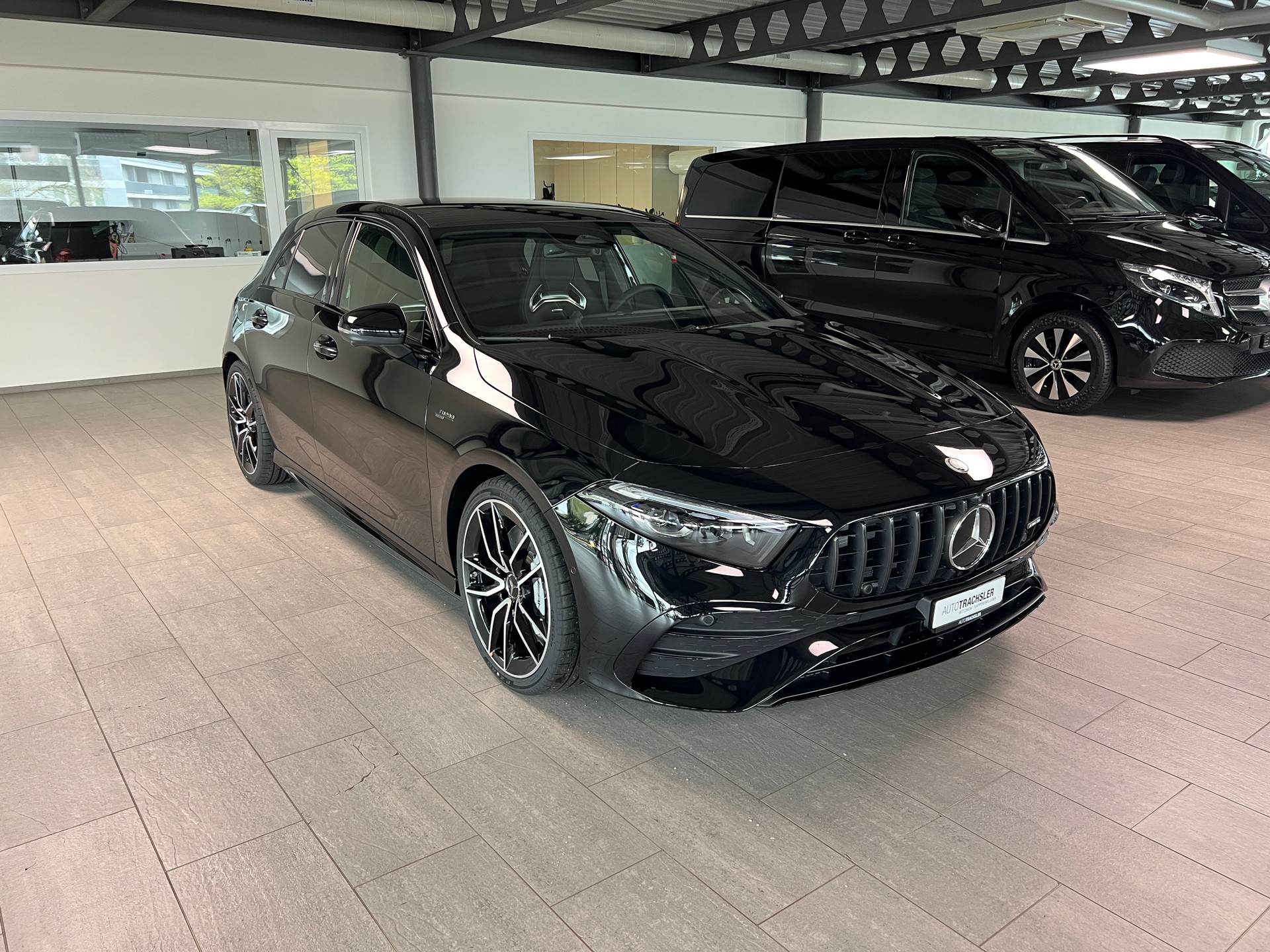 MERCEDES-BENZ A AMG 35 4Matic 8G-DCT - 3