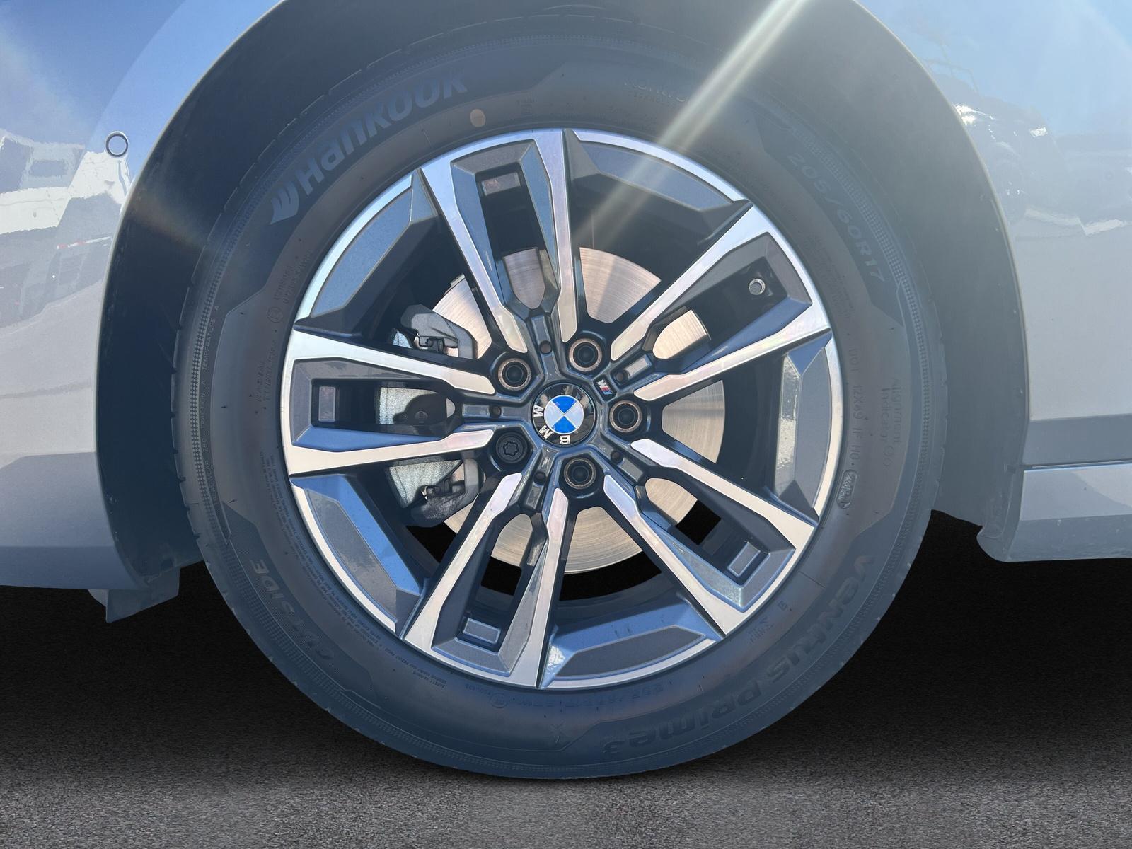 BMW 220i M Sport Active Tourer U06 (CH) AHK 📍 - 9
