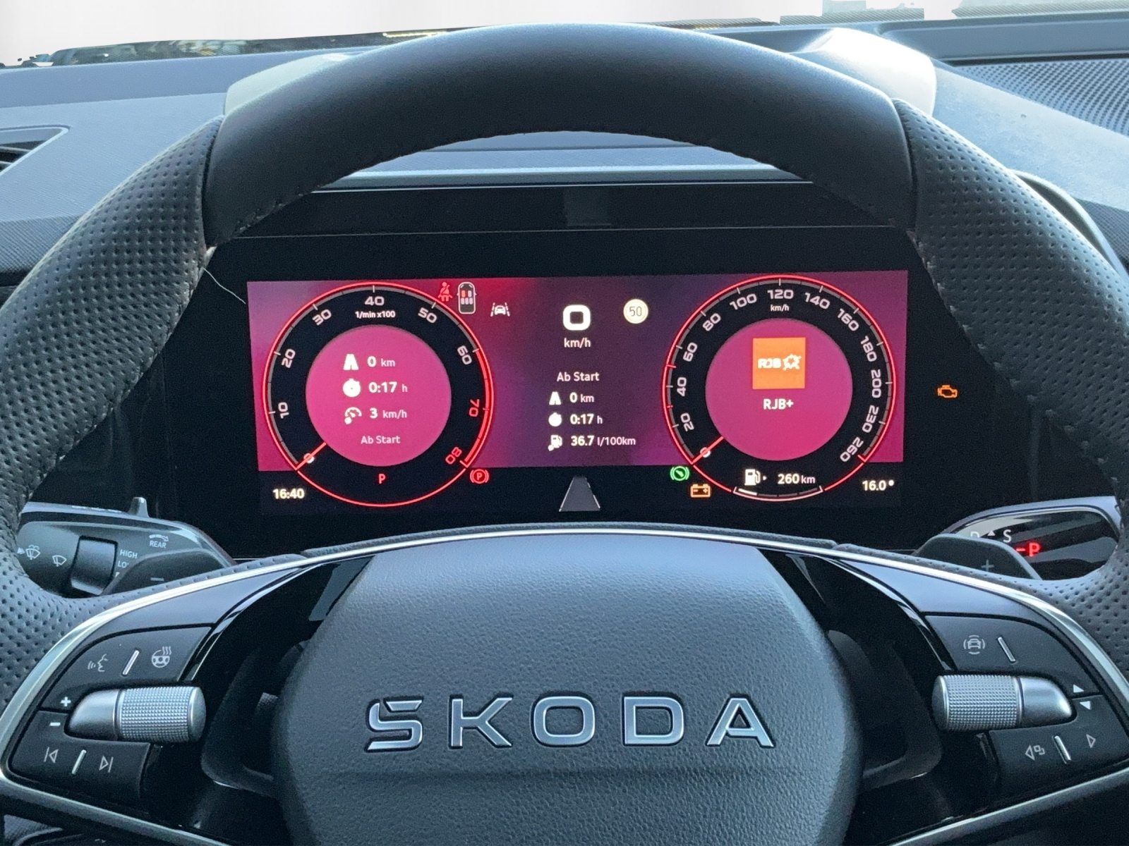SKODA Kodiaq 2.0 TSI Sportline 4x4 - 8