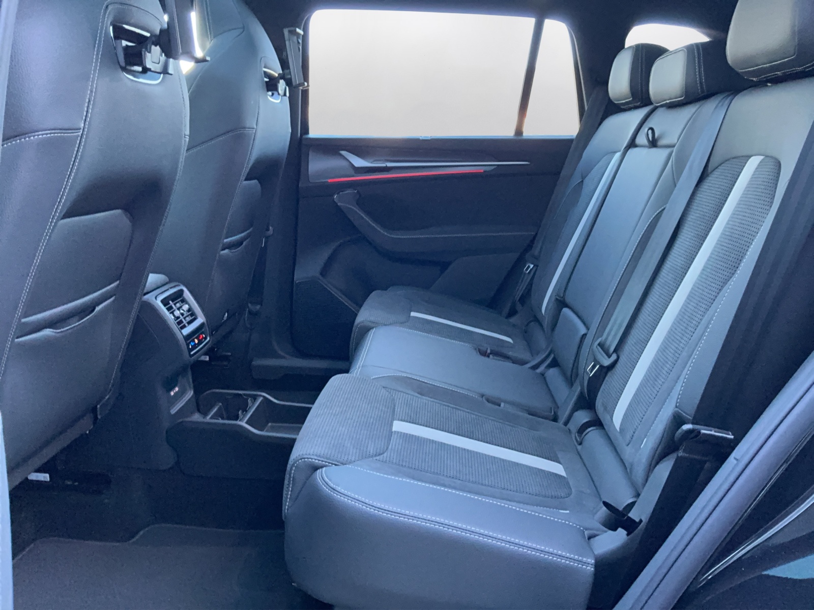 SKODA Kodiaq 2.0 TSI Sportline 4x4 - 11