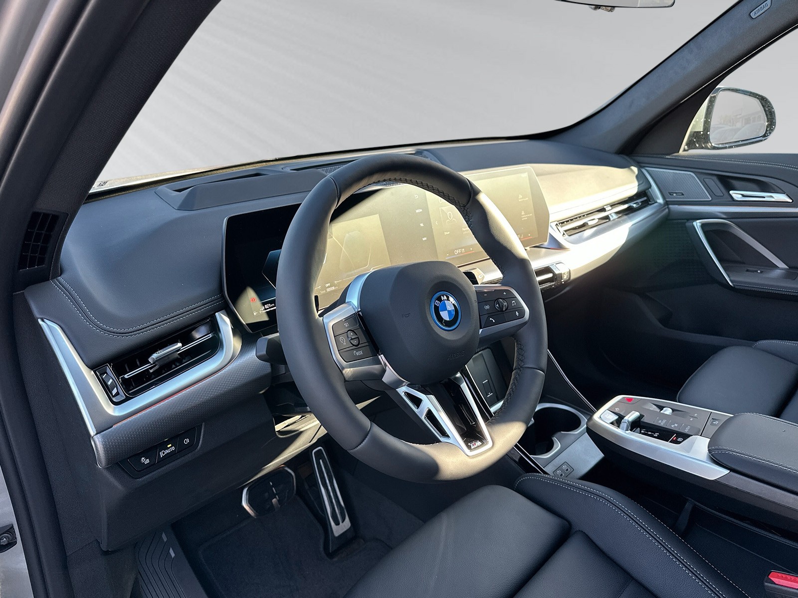 BMW X1 xDrive 30e M Sport Pro - 4