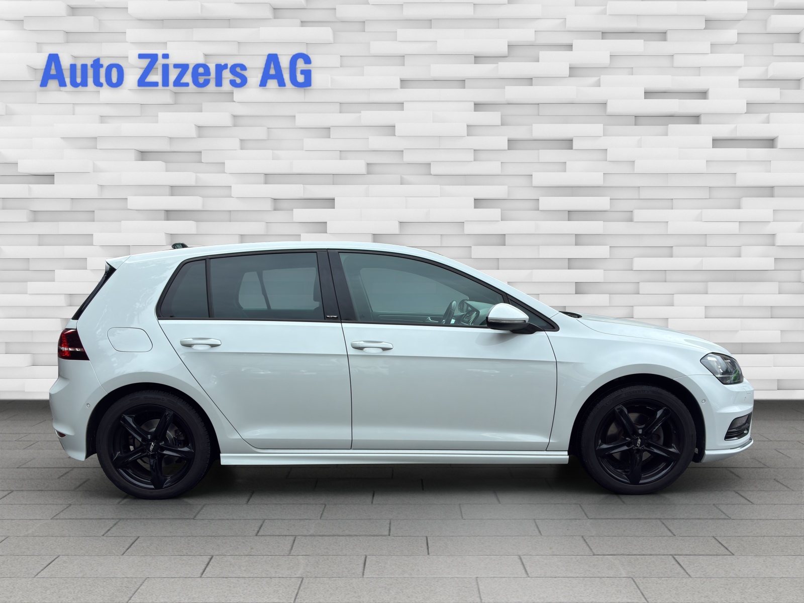 VW Golf 2.0 TDI Lounge R-Line 4Motion - 7