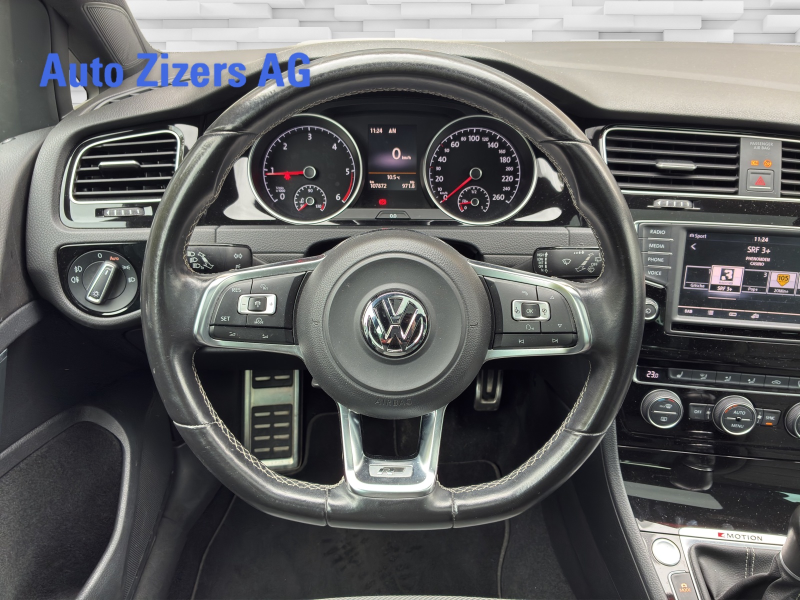 VW Golf 2.0 TDI Lounge R-Line 4Motion - 12