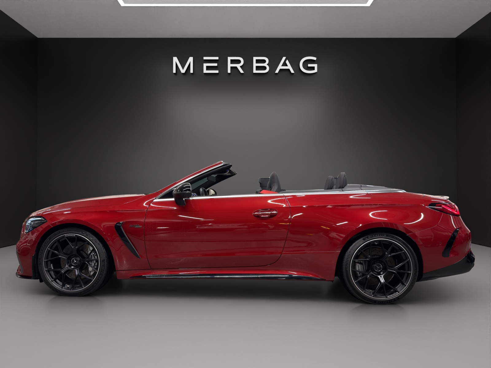 MERCEDES-BENZ CLE AMG 53 Cabrio 4Matic+ 9G-Tronic - 14