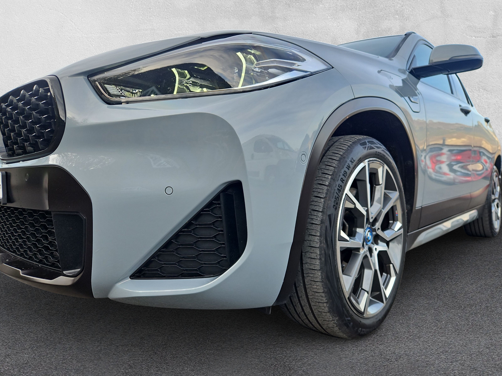 BMW X2 xDrive 25e M Mesh ** Action de leasing à 1.9% jusqu'au 31.12 ** - 8