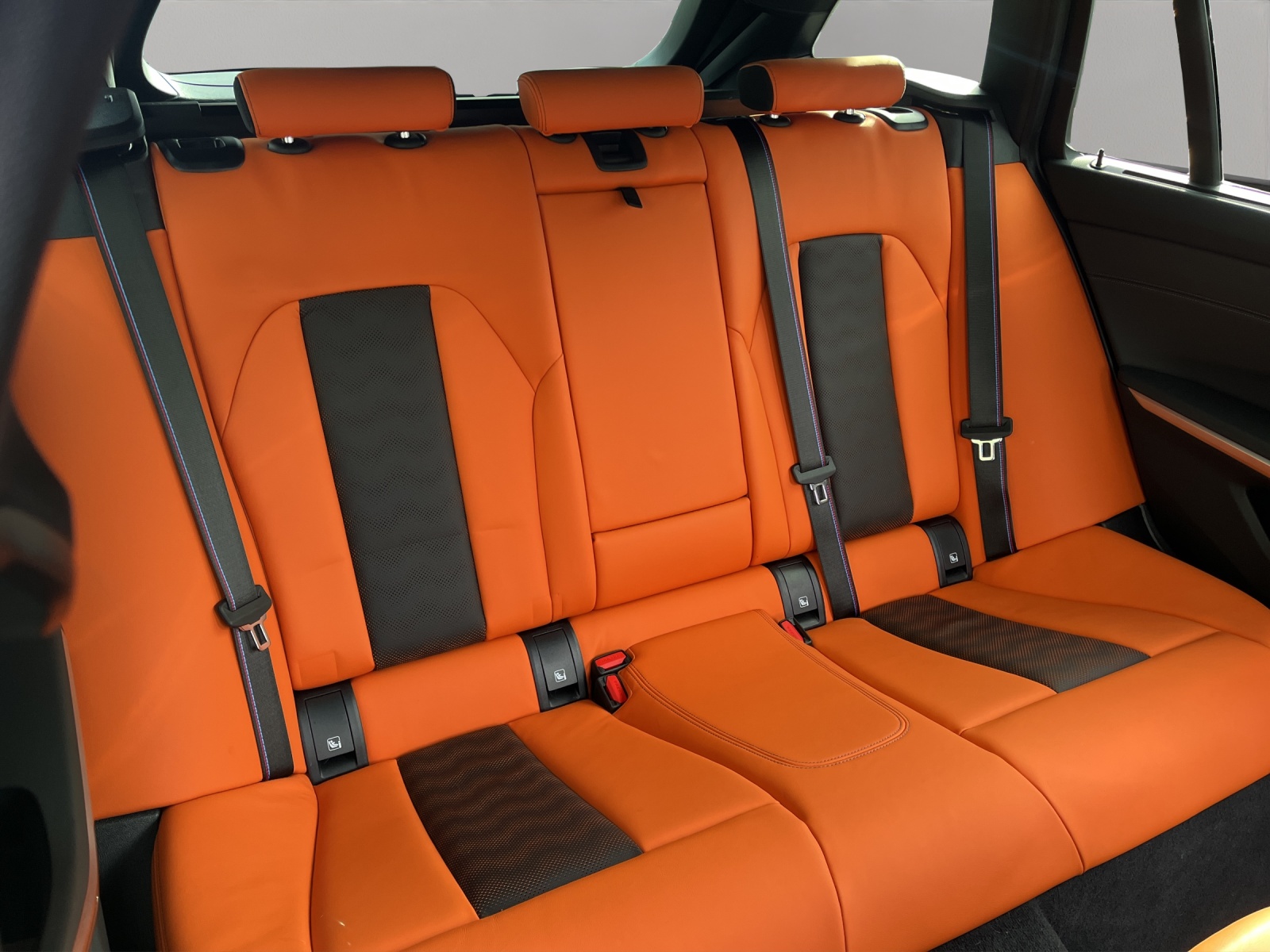 BMW M3 Touring xDrive Competition M - 19