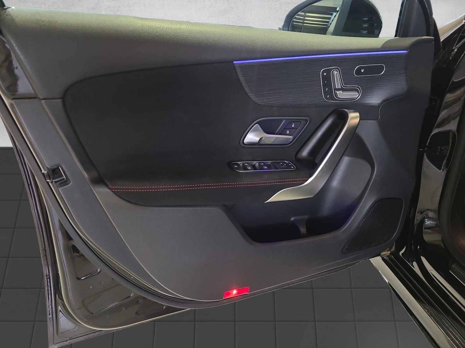 MERCEDES-BENZ A 250 4Matic AMG Line 4Matic 7G-DCT - 9