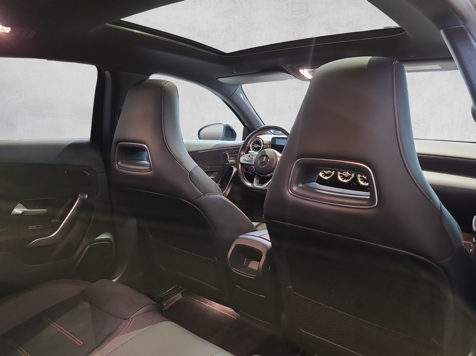 MERCEDES-BENZ A 250 4Matic AMG Line 4Matic 7G-DCT - 15