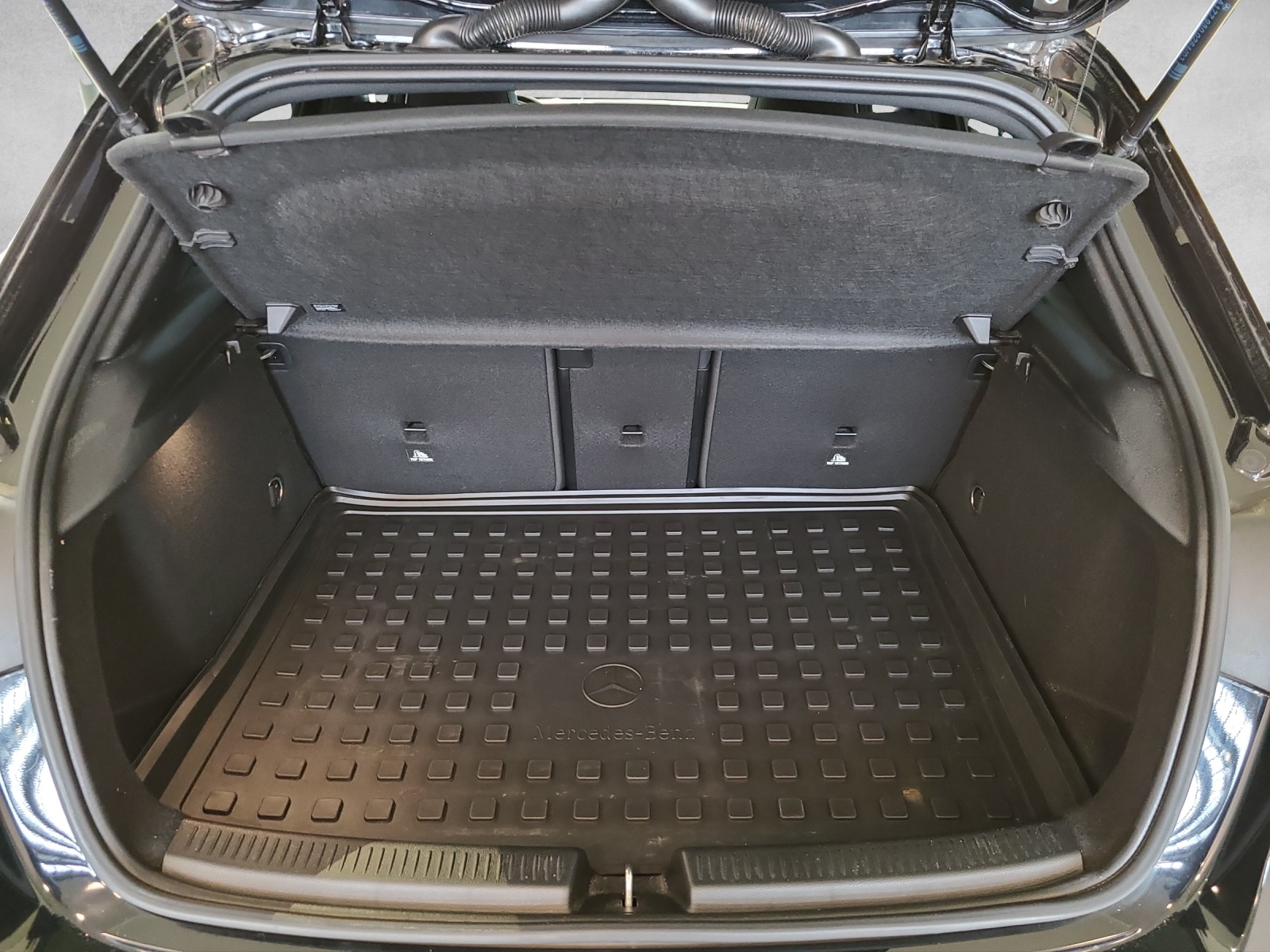 MERCEDES-BENZ A 250 4Matic AMG Line 4Matic 7G-DCT - 14