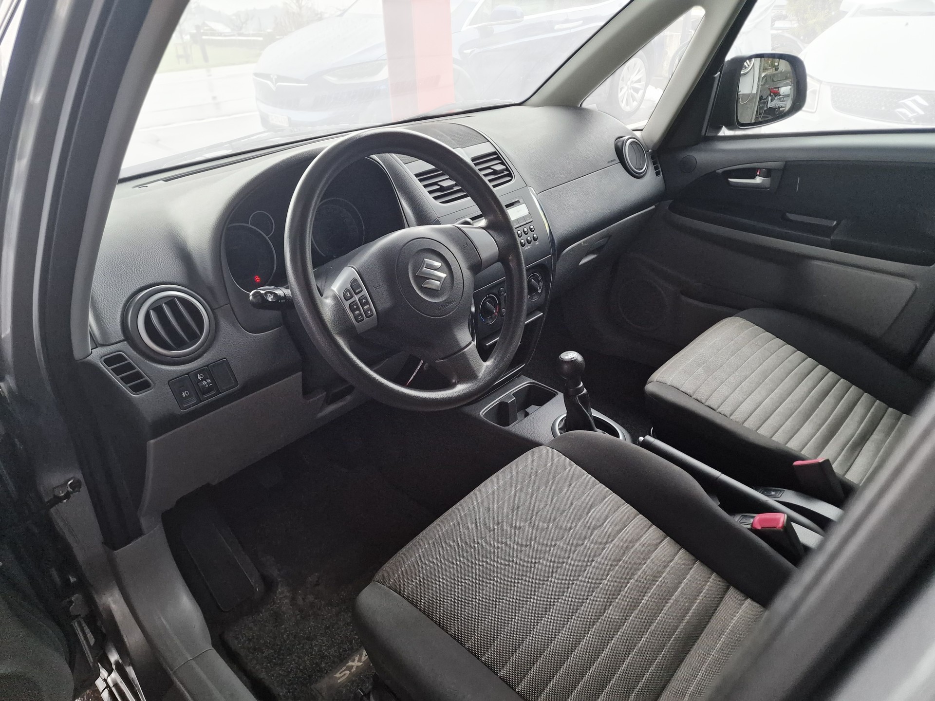 SUZUKI SX4 1.6 16V GL Top 4WD 12Mt Gara 8xRad MFK Neu - 9