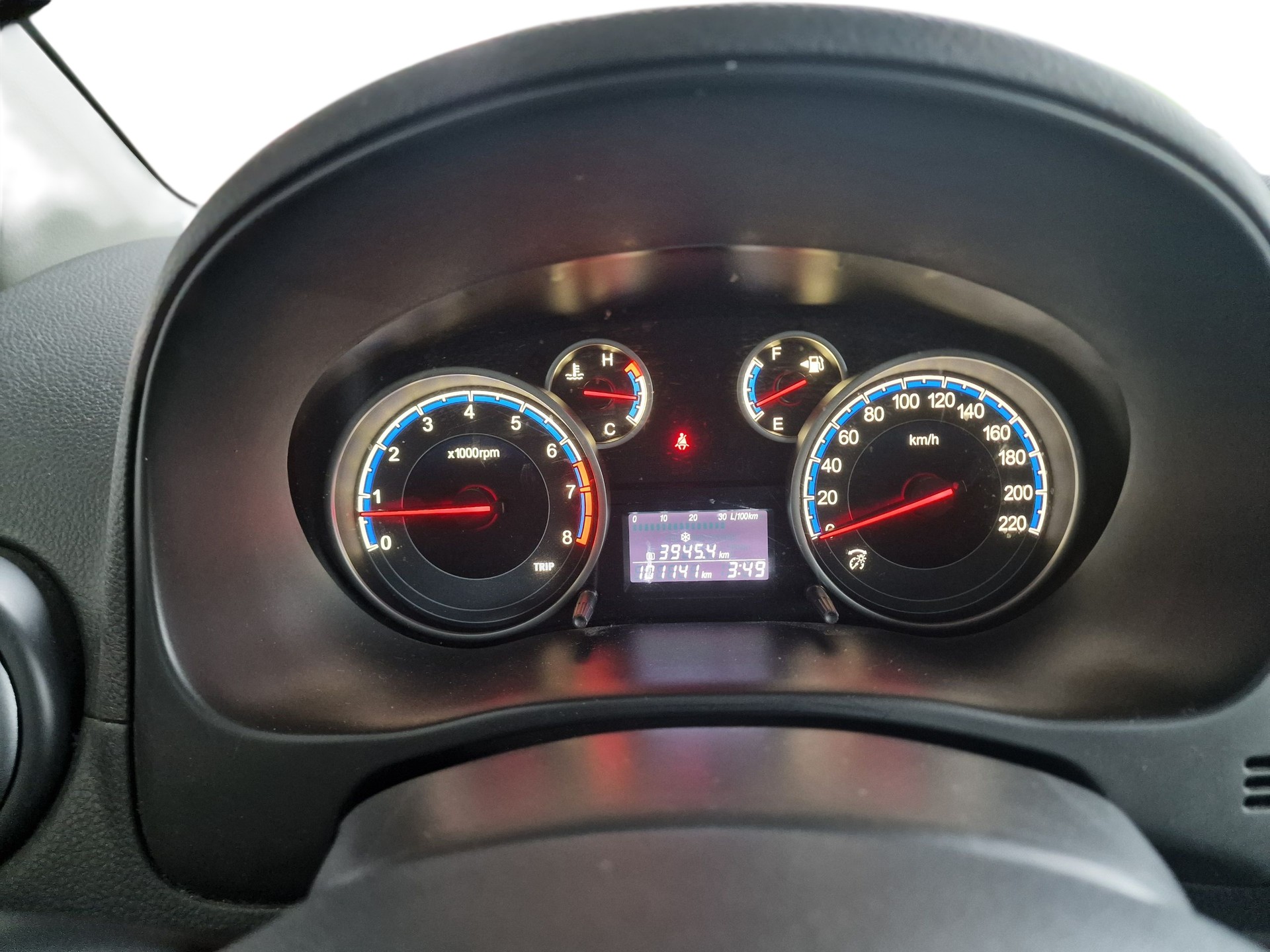 SUZUKI SX4 1.6 16V GL Top 4WD 12Mt Gara 8xRad MFK Neu - 14