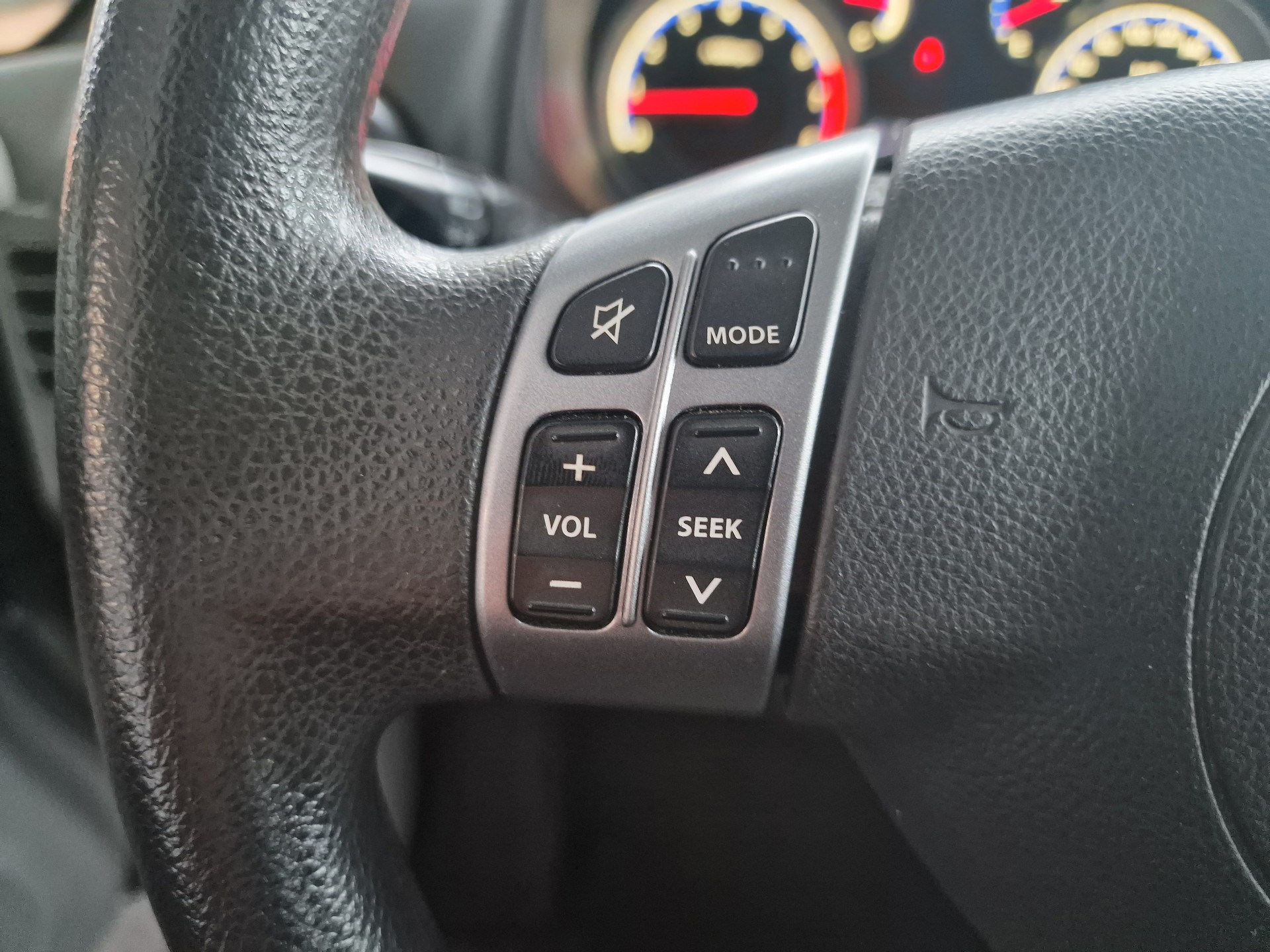 SUZUKI SX4 1.6 16V GL Top 4WD 12Mt Gara 8xRad MFK Neu - 13