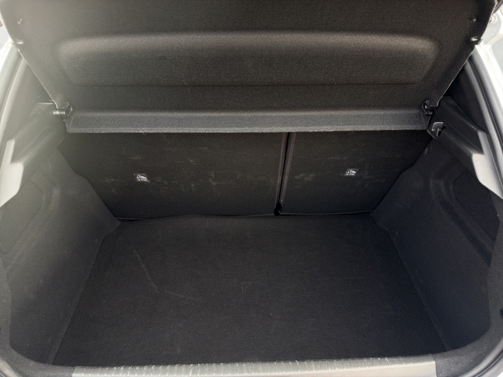 OPEL Corsa 1.2 T Edition Automat - 18