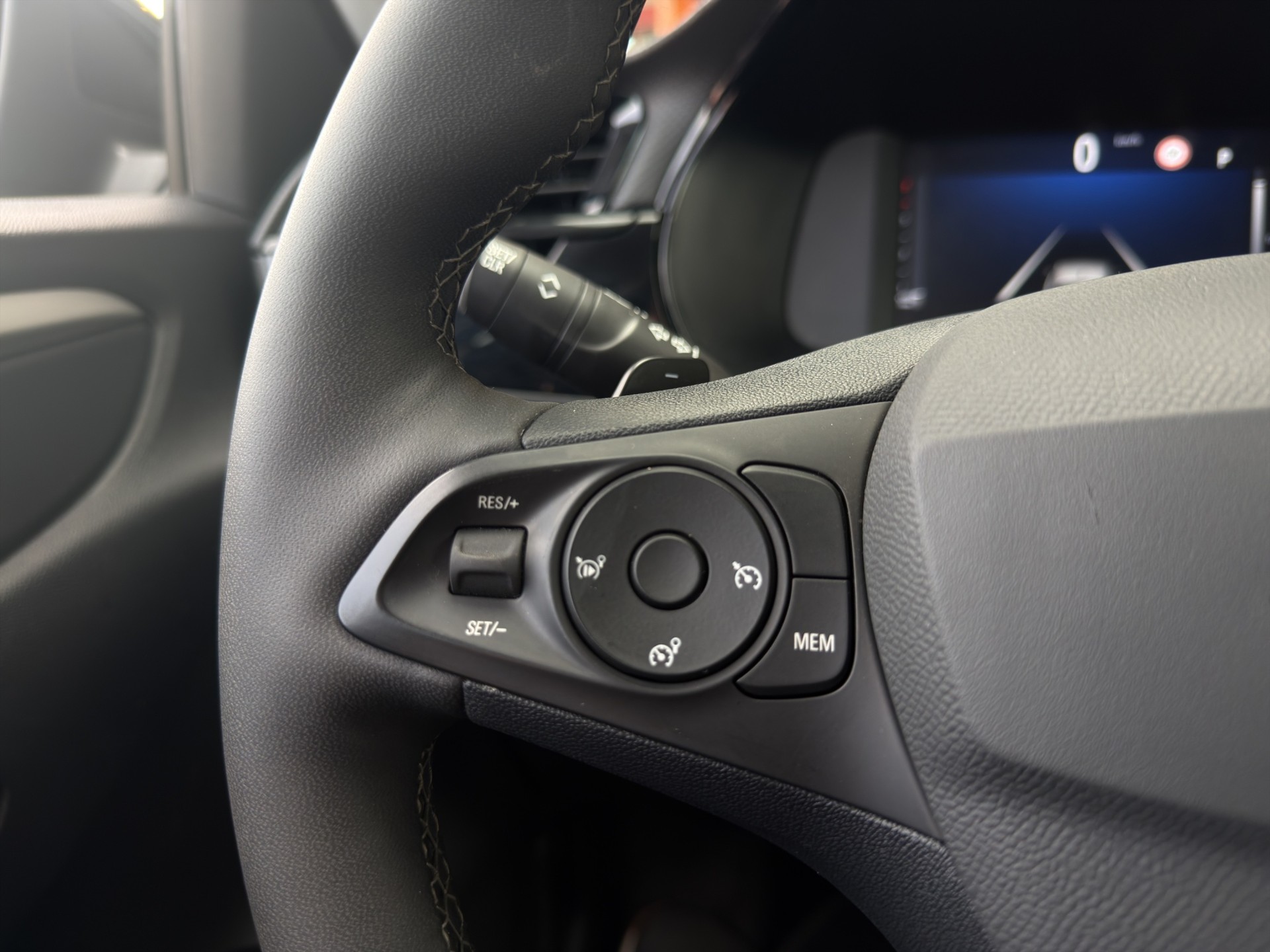 OPEL Corsa 1.2 T Edition Automat - 23