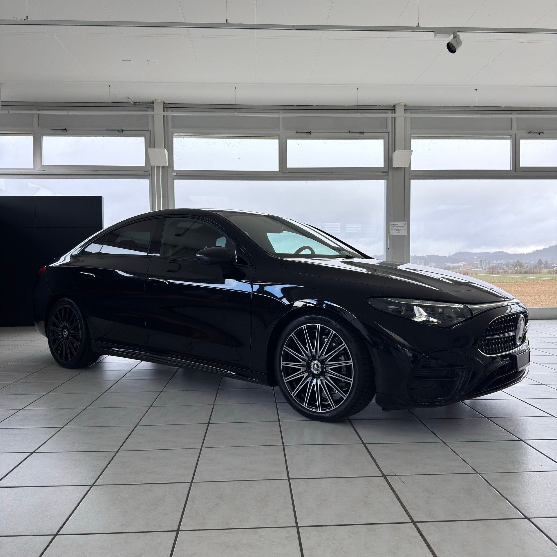 MERCEDES-BENZ CLA 220 4MATIC