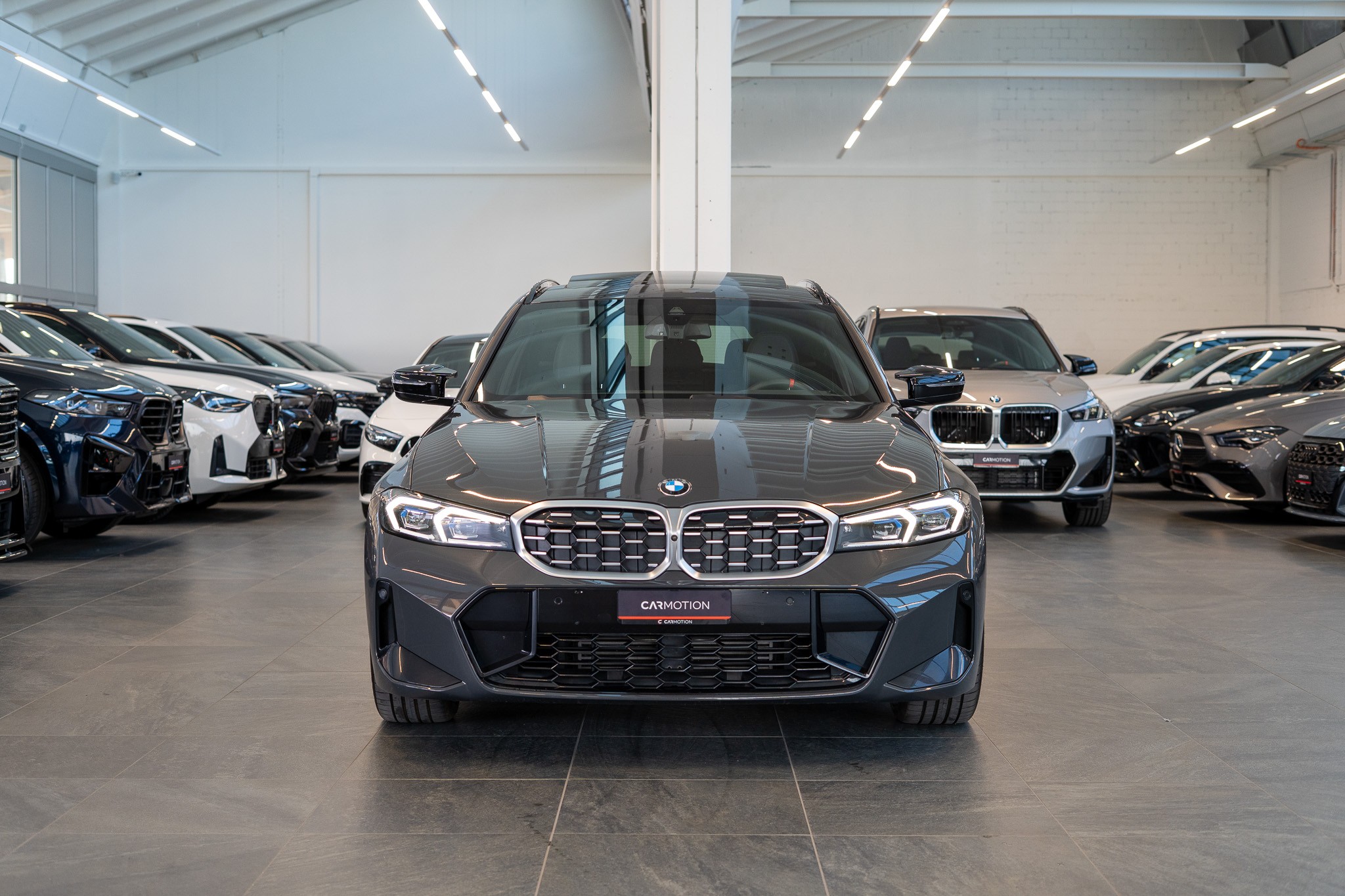 M340d xDrive Touring / M Sport Pro / LCI / Panorama / 360°Kamera / HeadUp