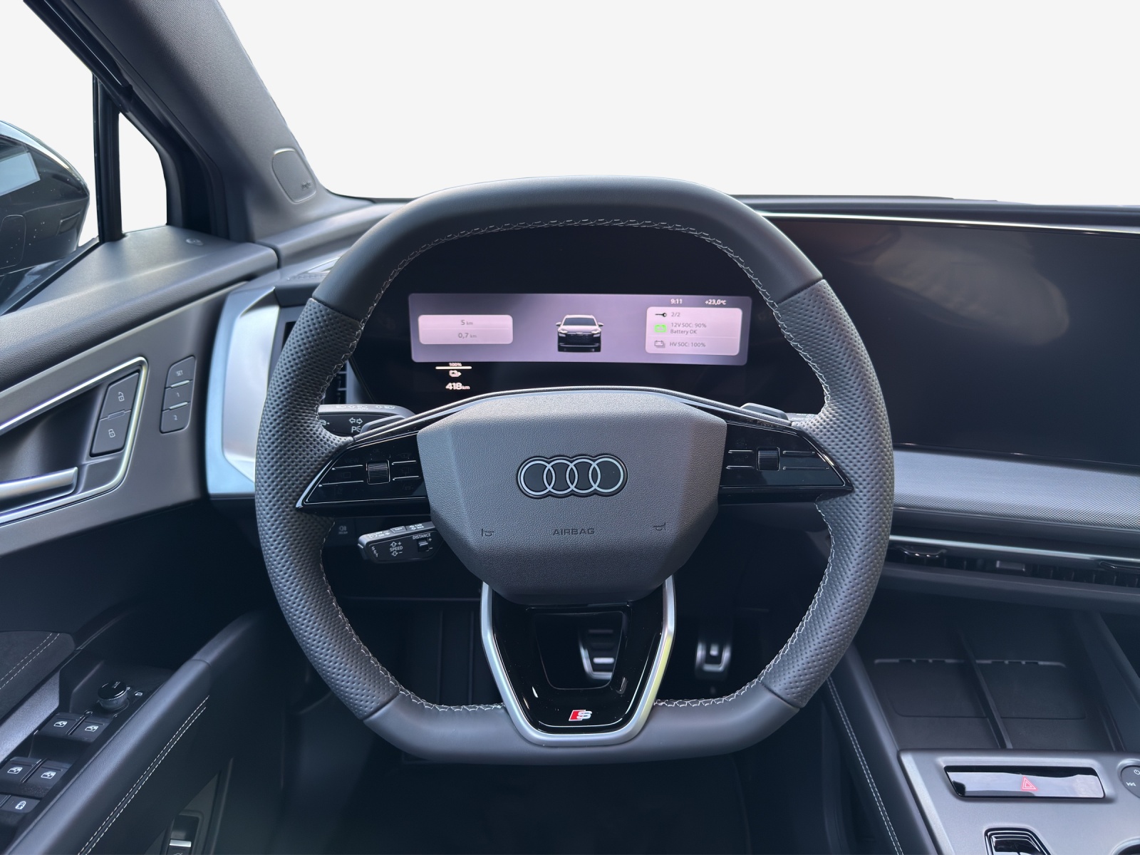 AUDI Q4 e-tron SUV quattro performance - 10