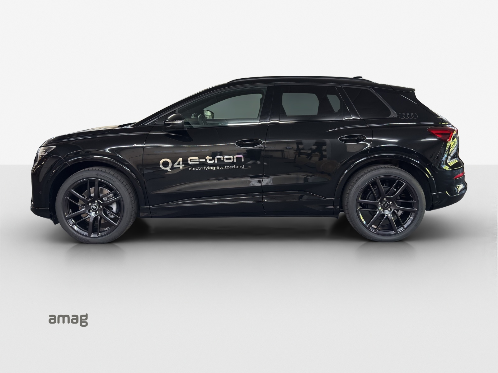 AUDI Q4 e-tron SUV quattro performance - 2