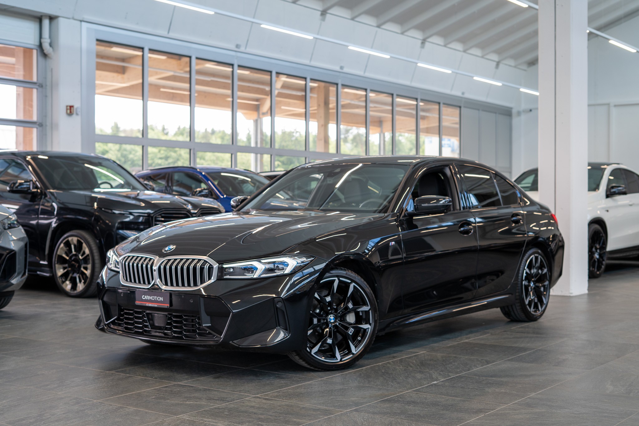330i xDrive M Sport SAG / LCI / 360°Kamera / HeadUp
