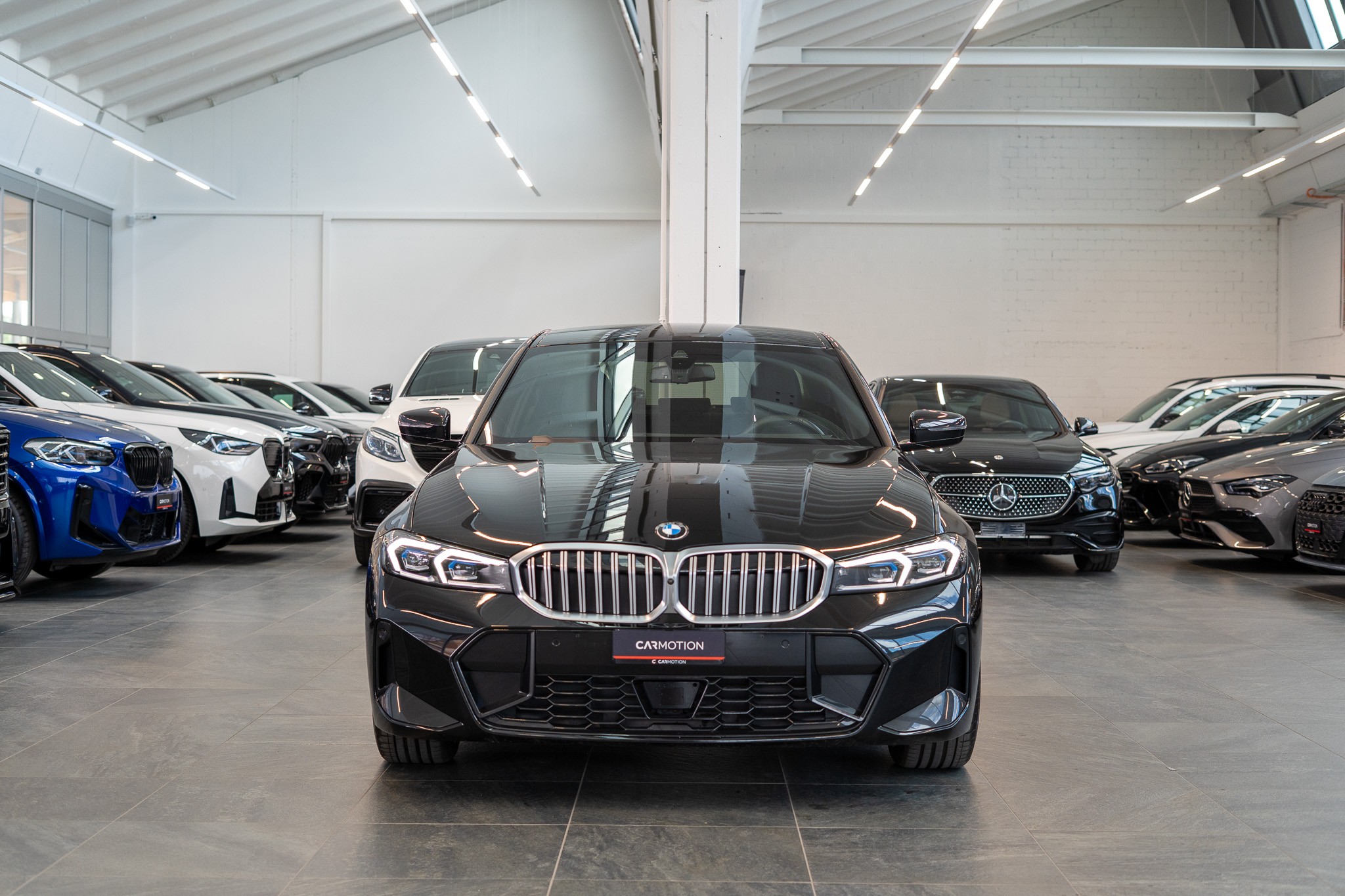 330i xDrive M Sport SAG / LCI / 360°Kamera / HeadUp
