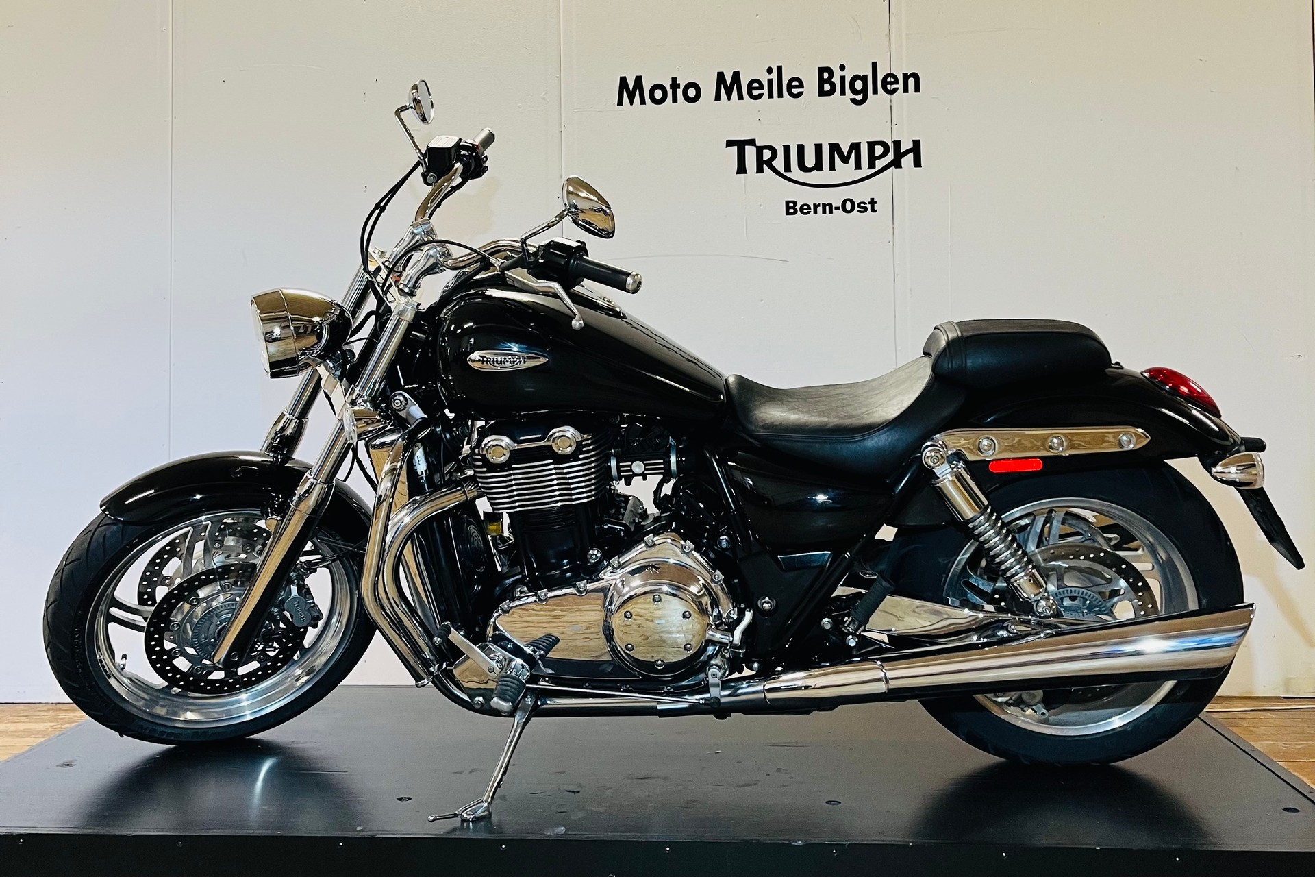 TRIUMPH Thunderbird ABS - 2