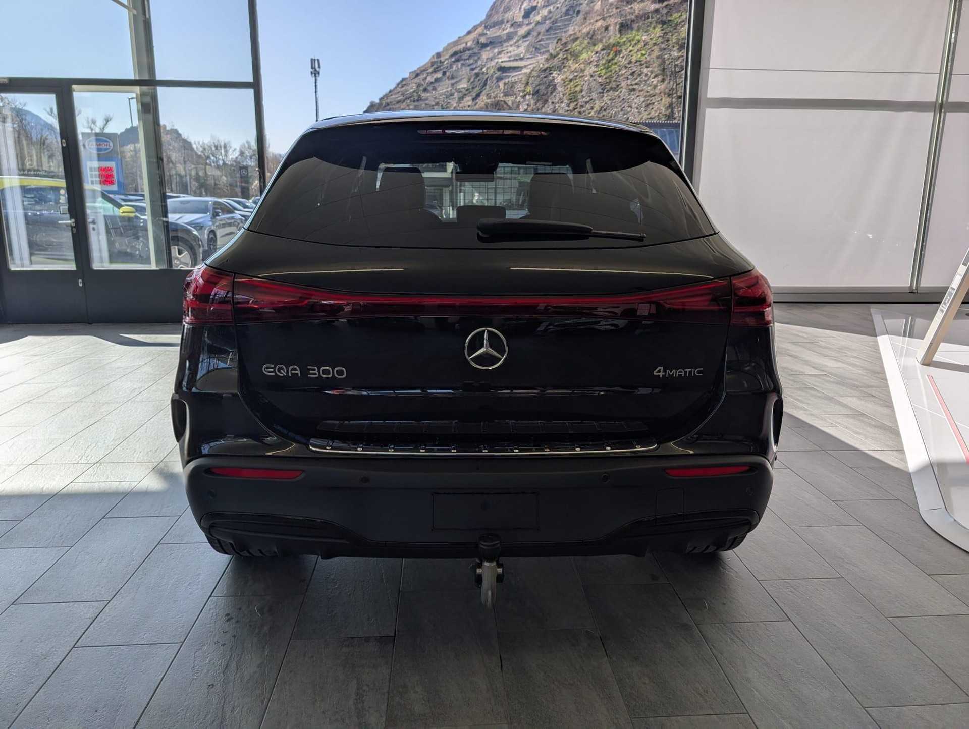 MERCEDES-BENZ EQA 300 Excellence AMG Line 4matic - 6