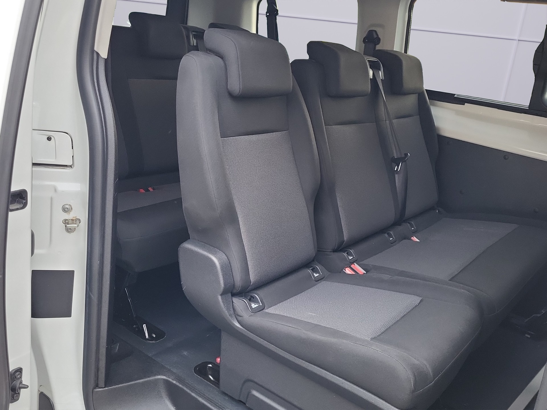 OPEL Vivaro Combi 2.0 Essential M - 6