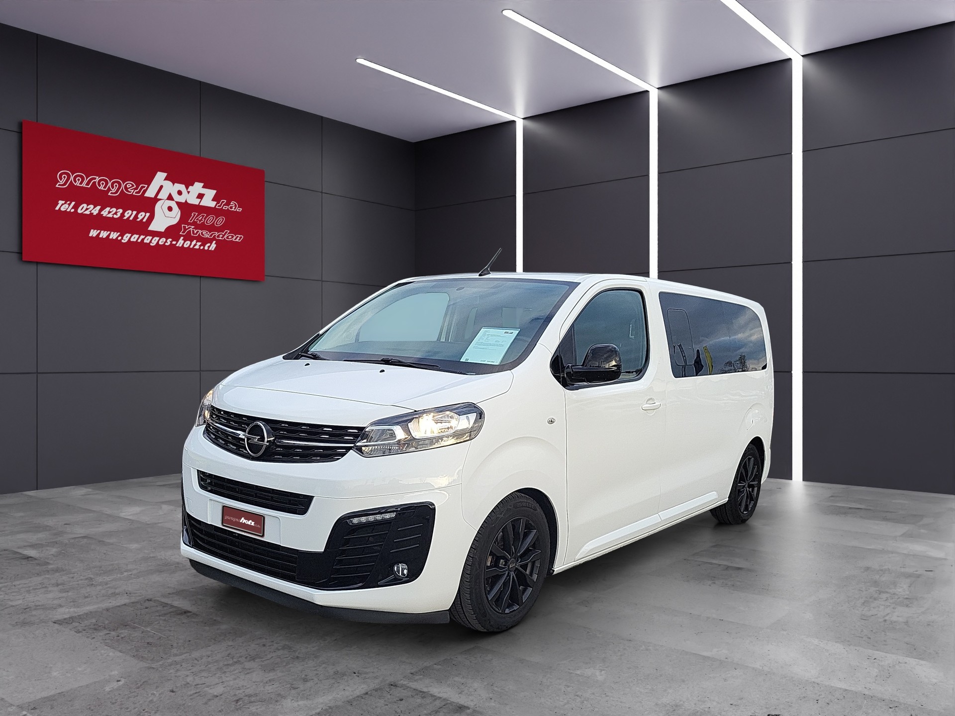 OPEL Vivaro Combi 2.0 Essential M