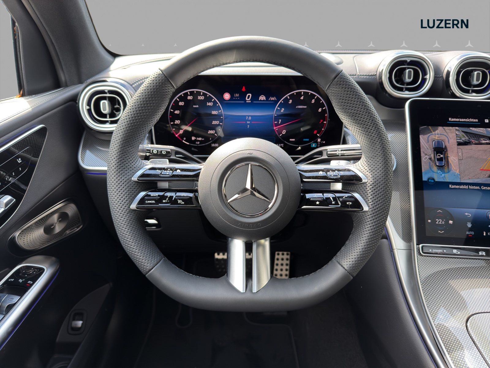MERCEDES-BENZ GLC 300 4Matic 9G-Tronic - 10