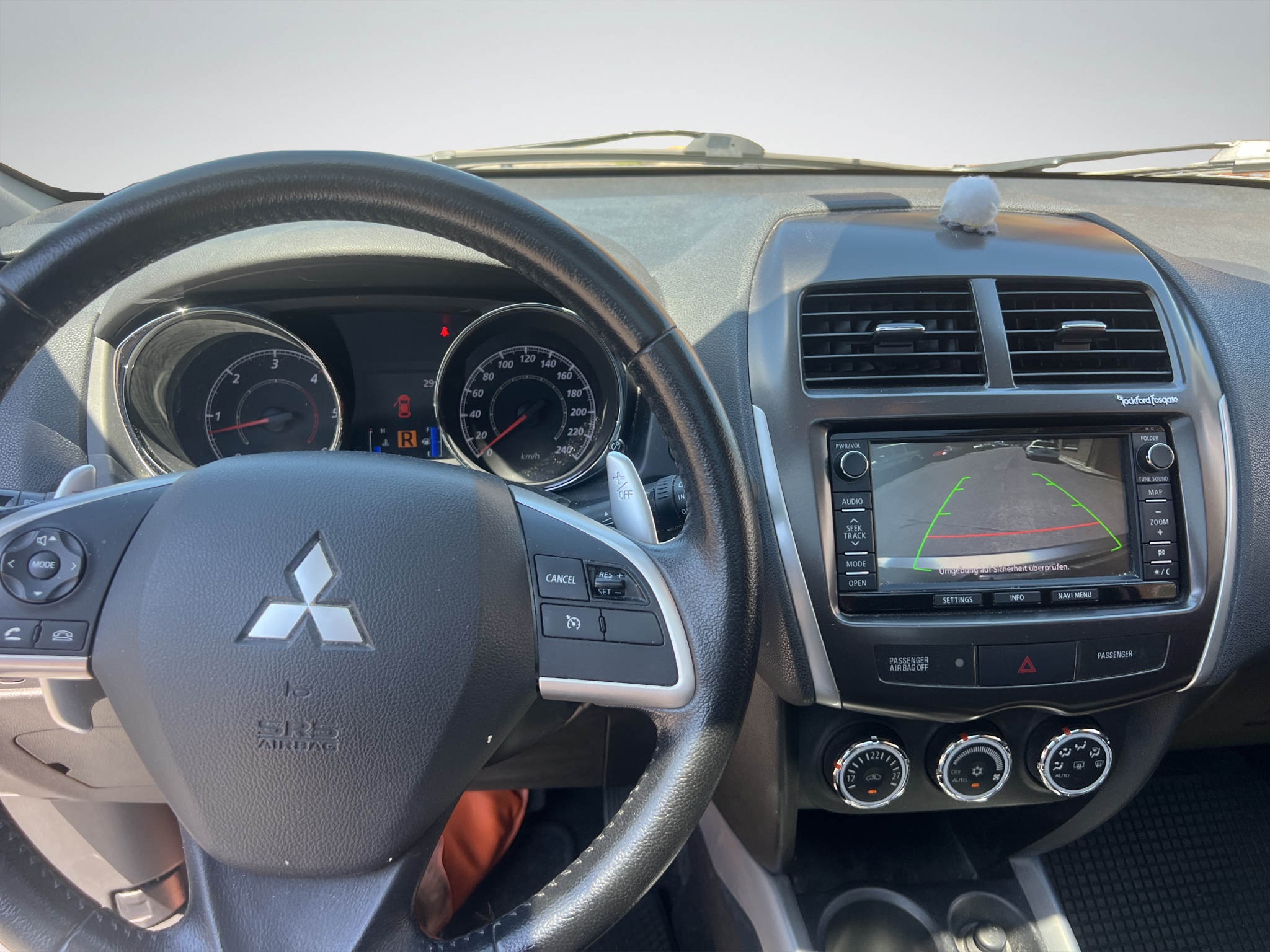 MITSUBISHI ASX 12