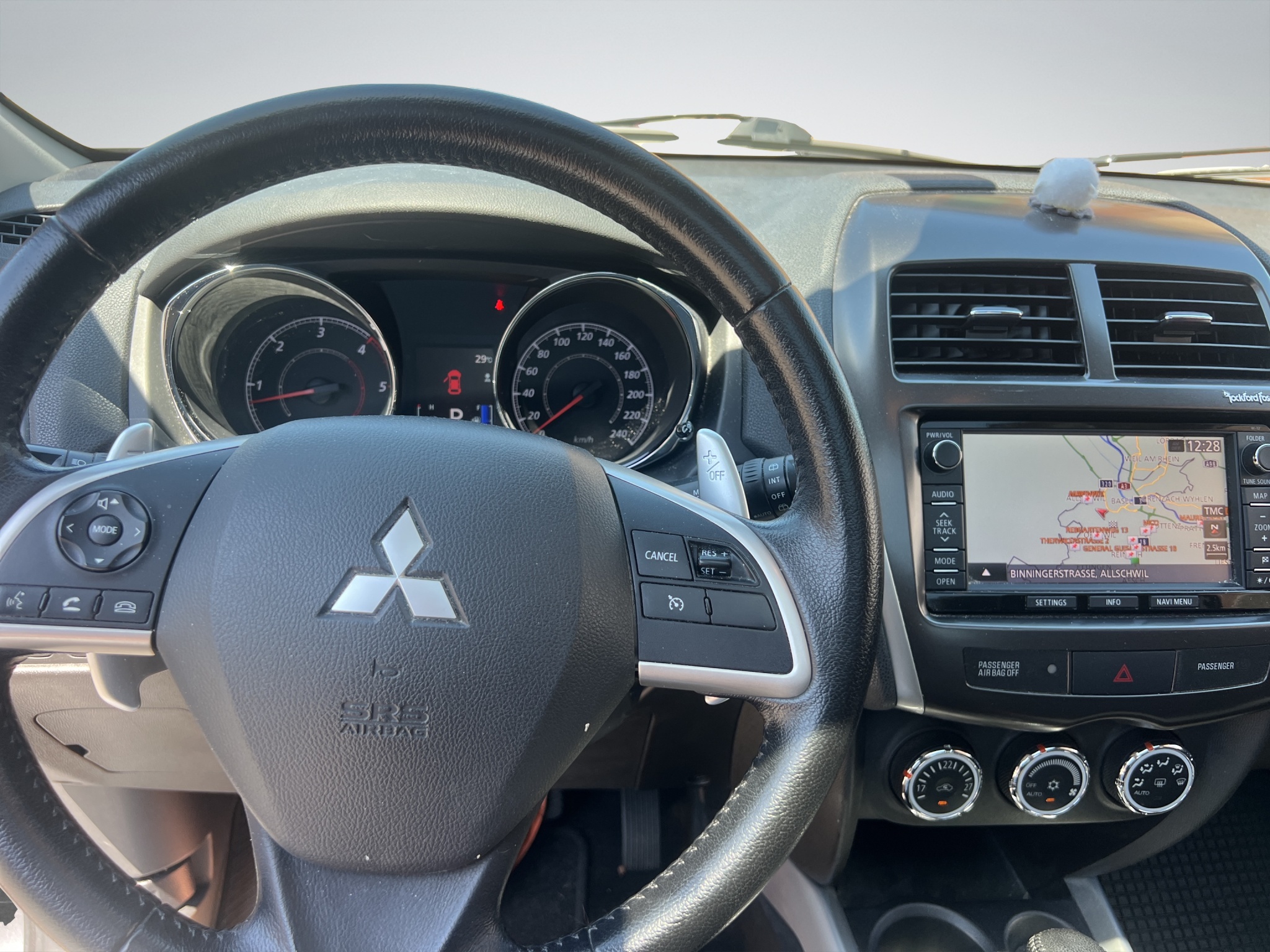 MITSUBISHI ASX 4